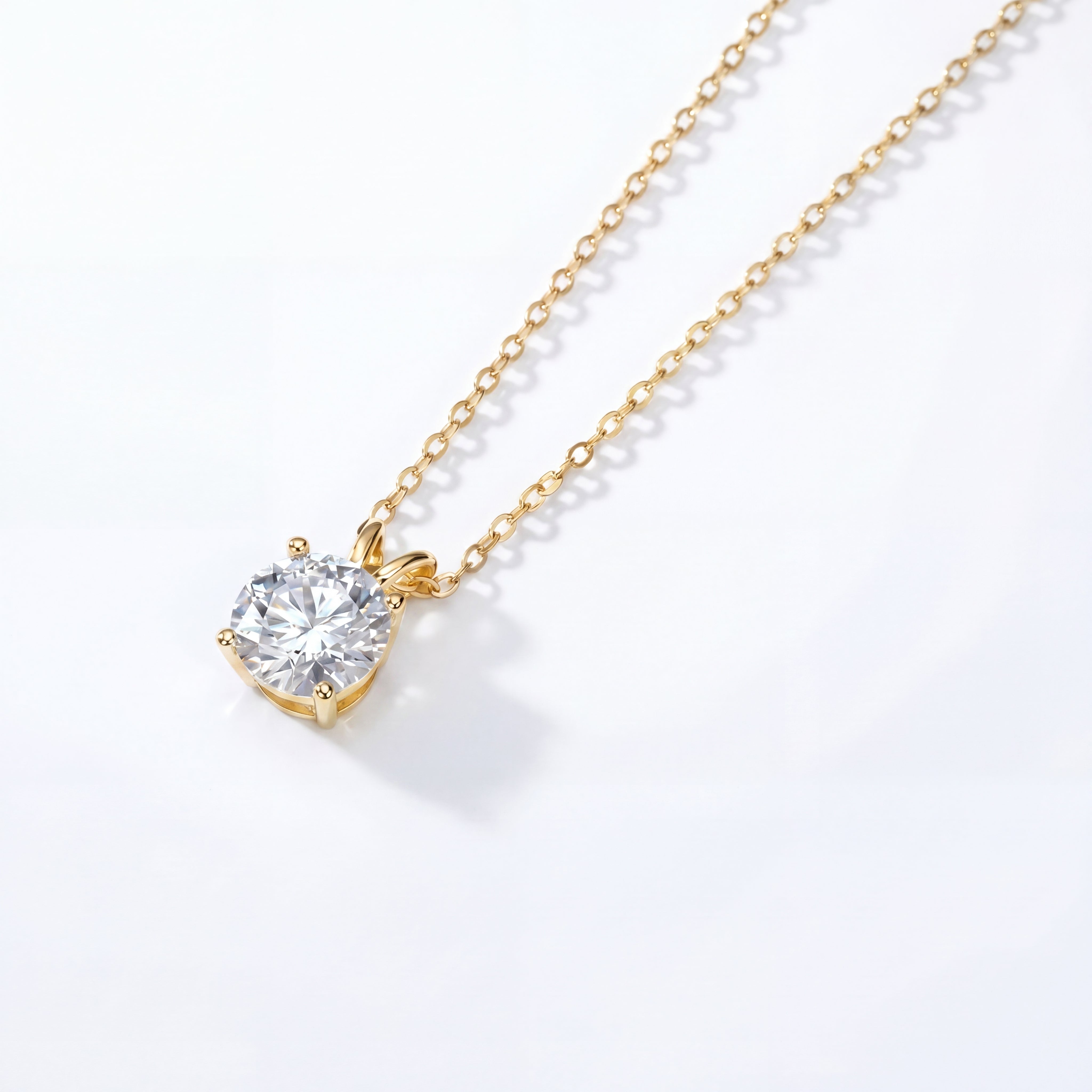 Vérité Lumière Necklace