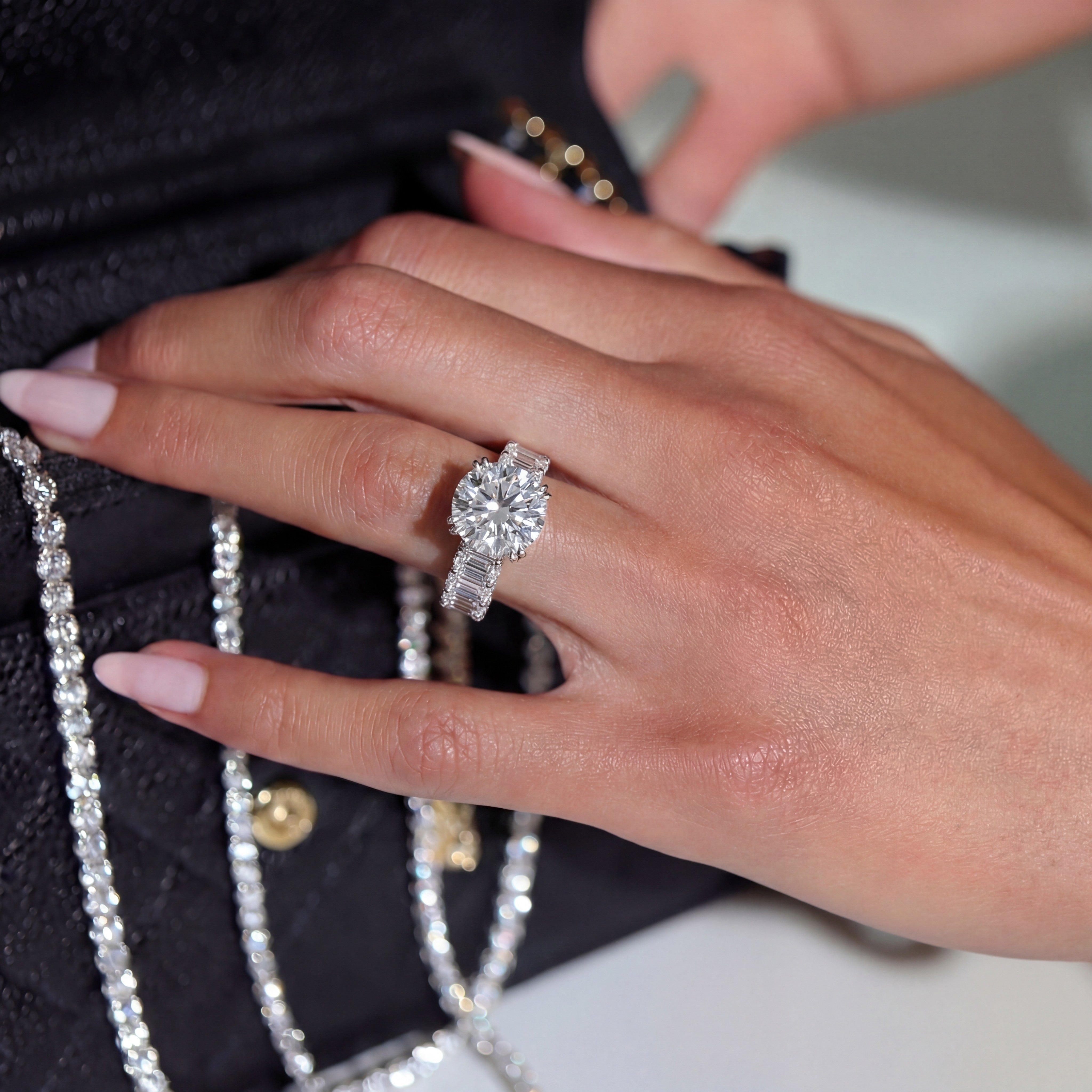18K White Gold Vermeil, 18K White Gold Vermeil / Lifestyle