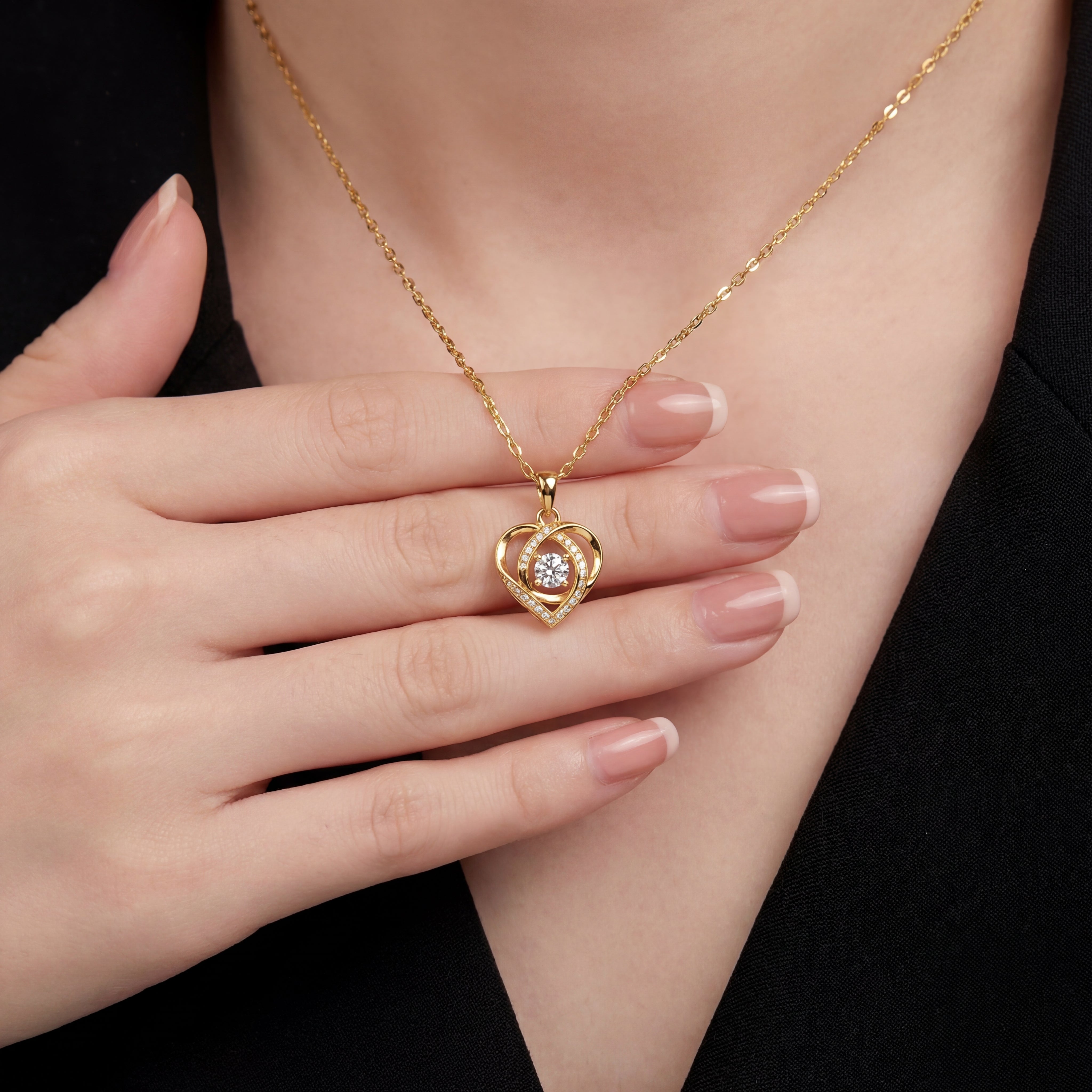 Cœur Halo Essence Necklace