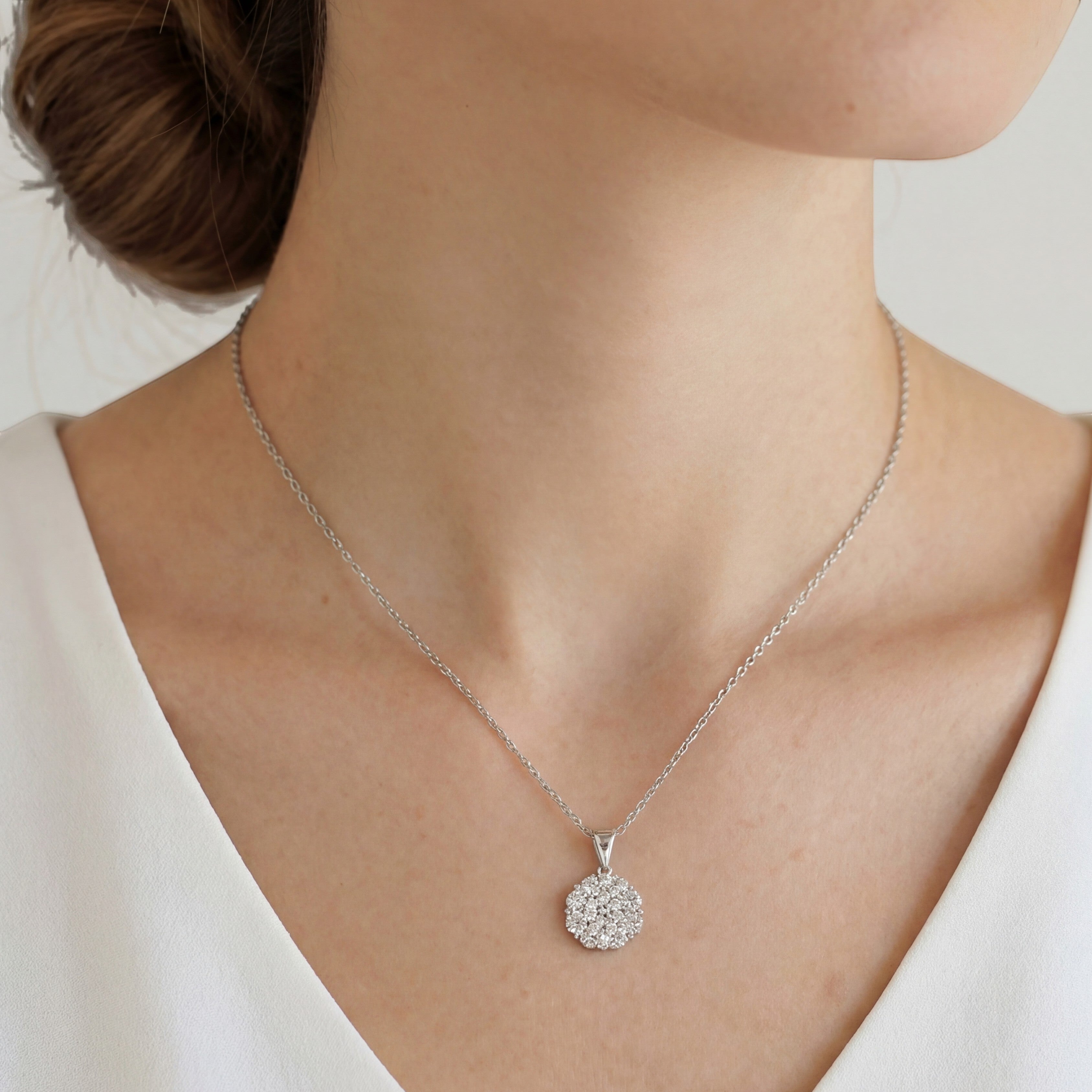 18K White Gold Vermeil, 18K White Gold Vermeil / Lifestyle