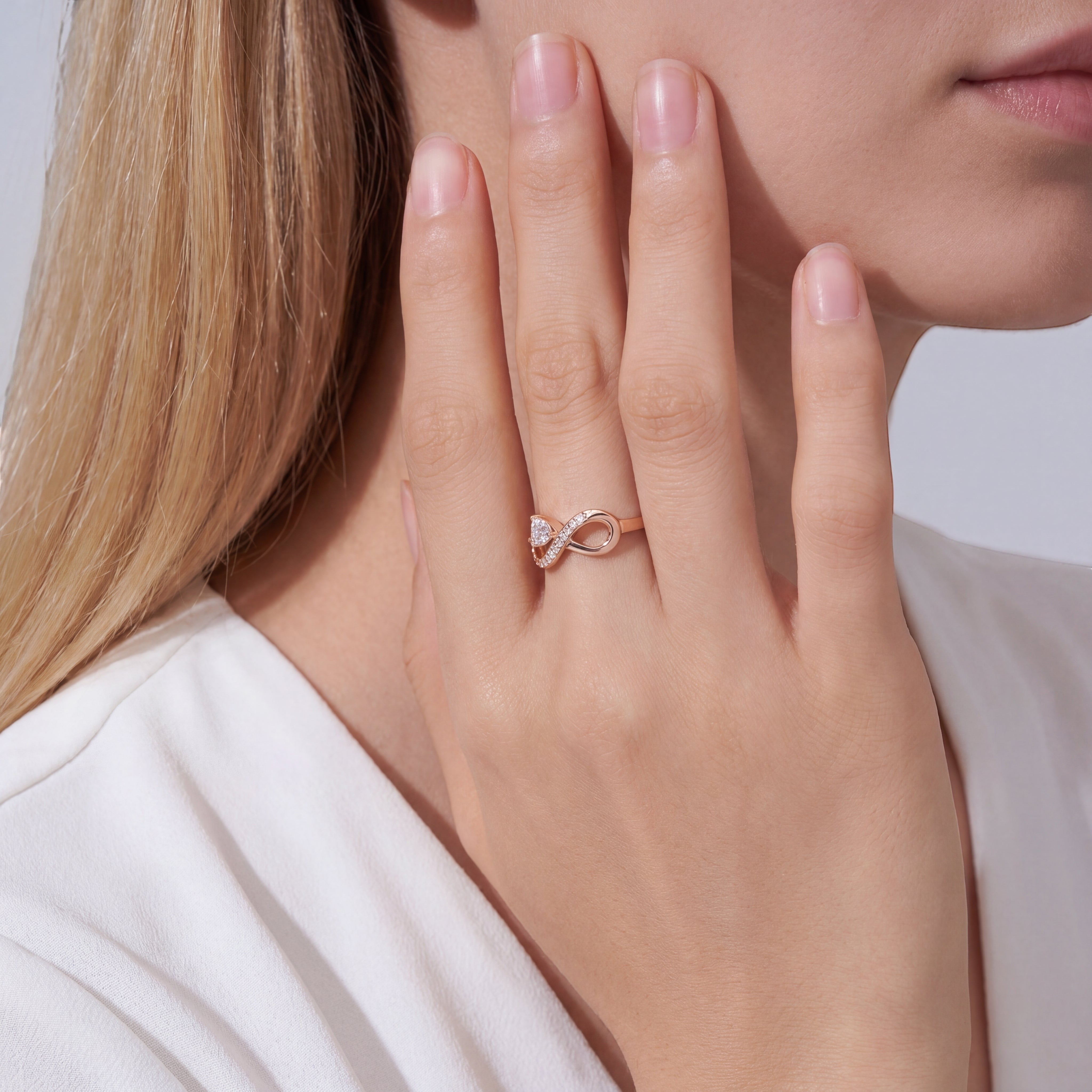 18K Rose Gold Vermeil, 18K Rose Gold Vermeil / Lifestyle