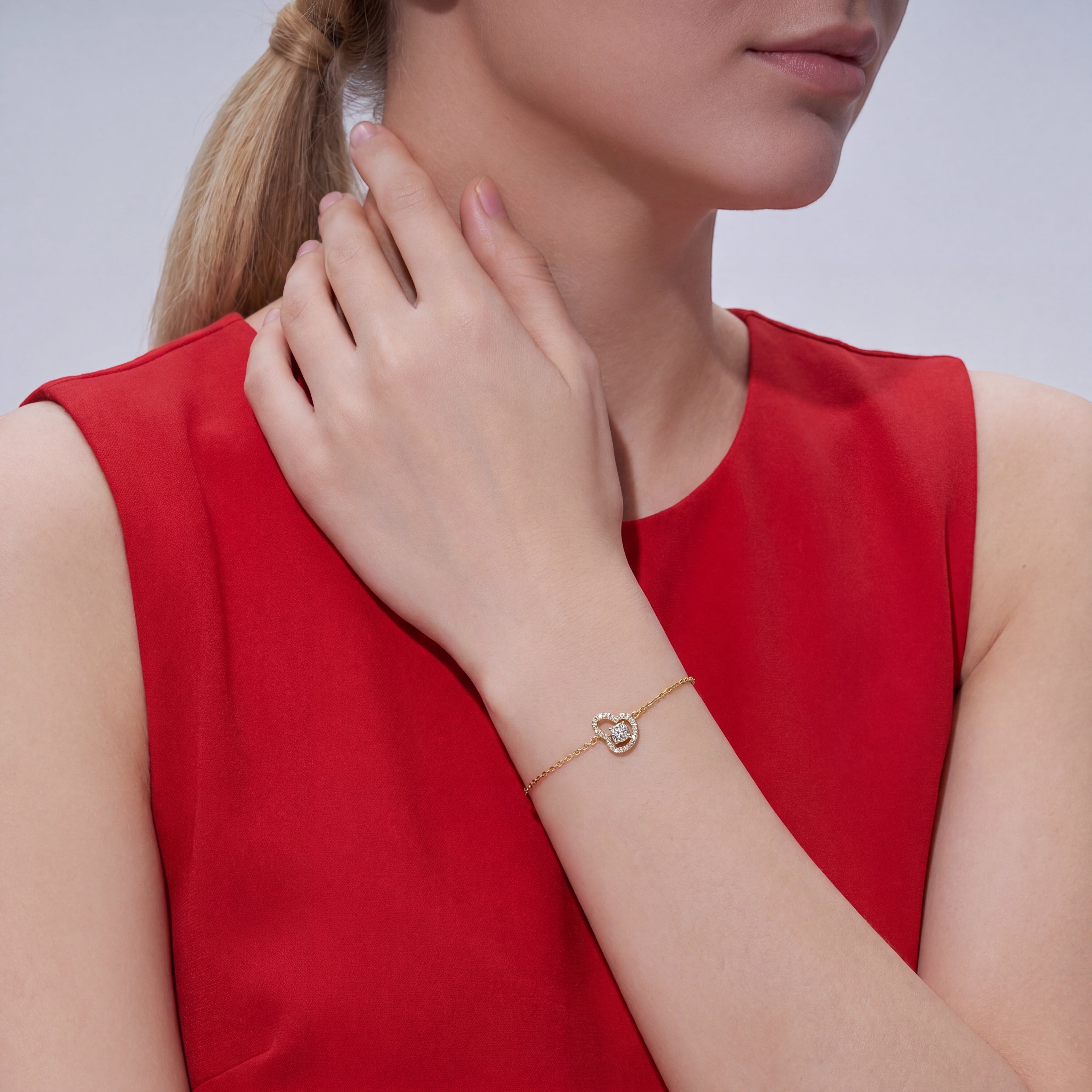 18K Yellow Gold Vermeil, 18K Yellow Gold Vermeil / Lifestyle