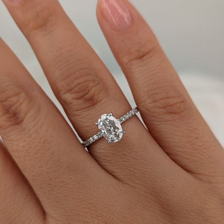 18K White Gold Vermeil, 18K White Gold Vermeil / Lifestyle