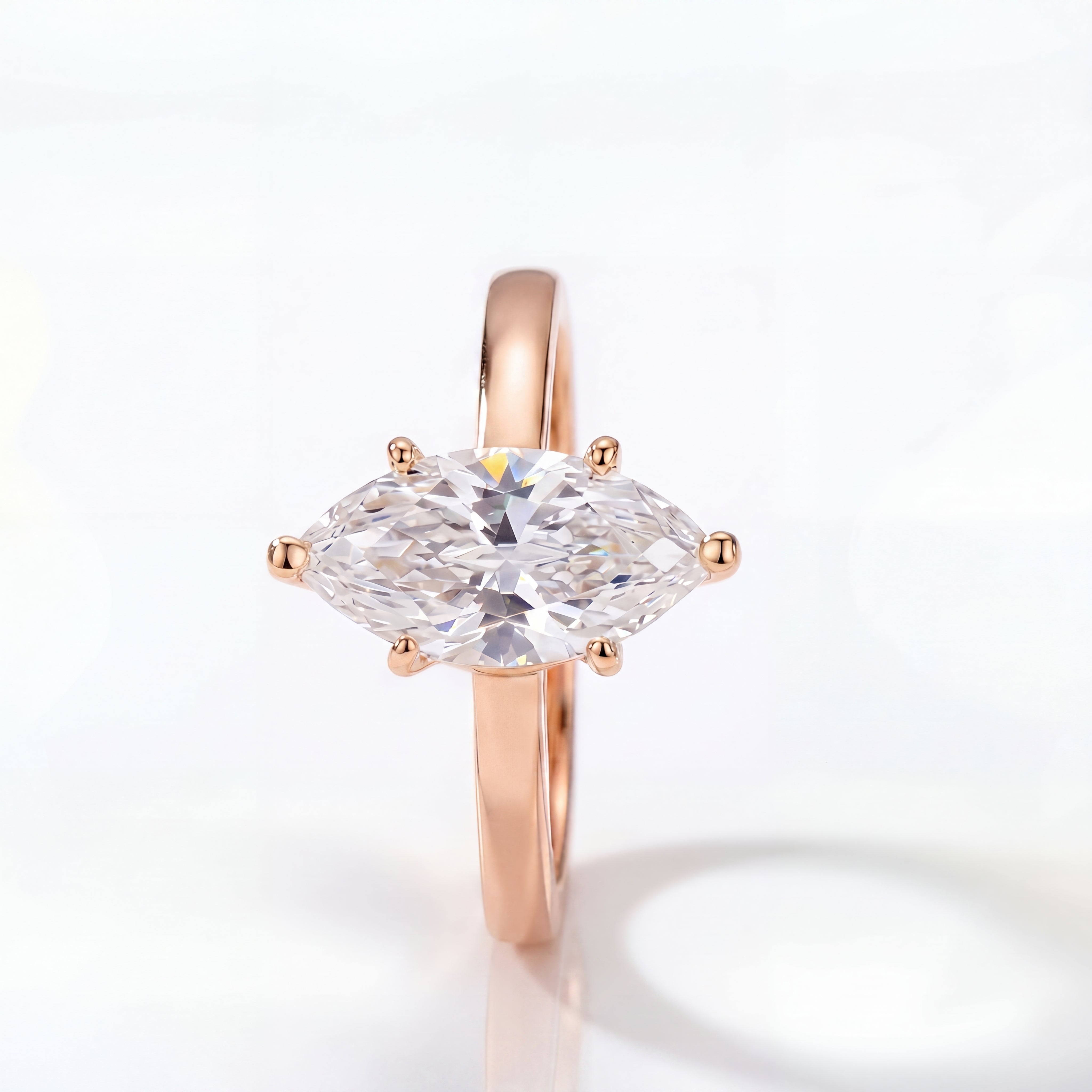 Navette Brillante Ring