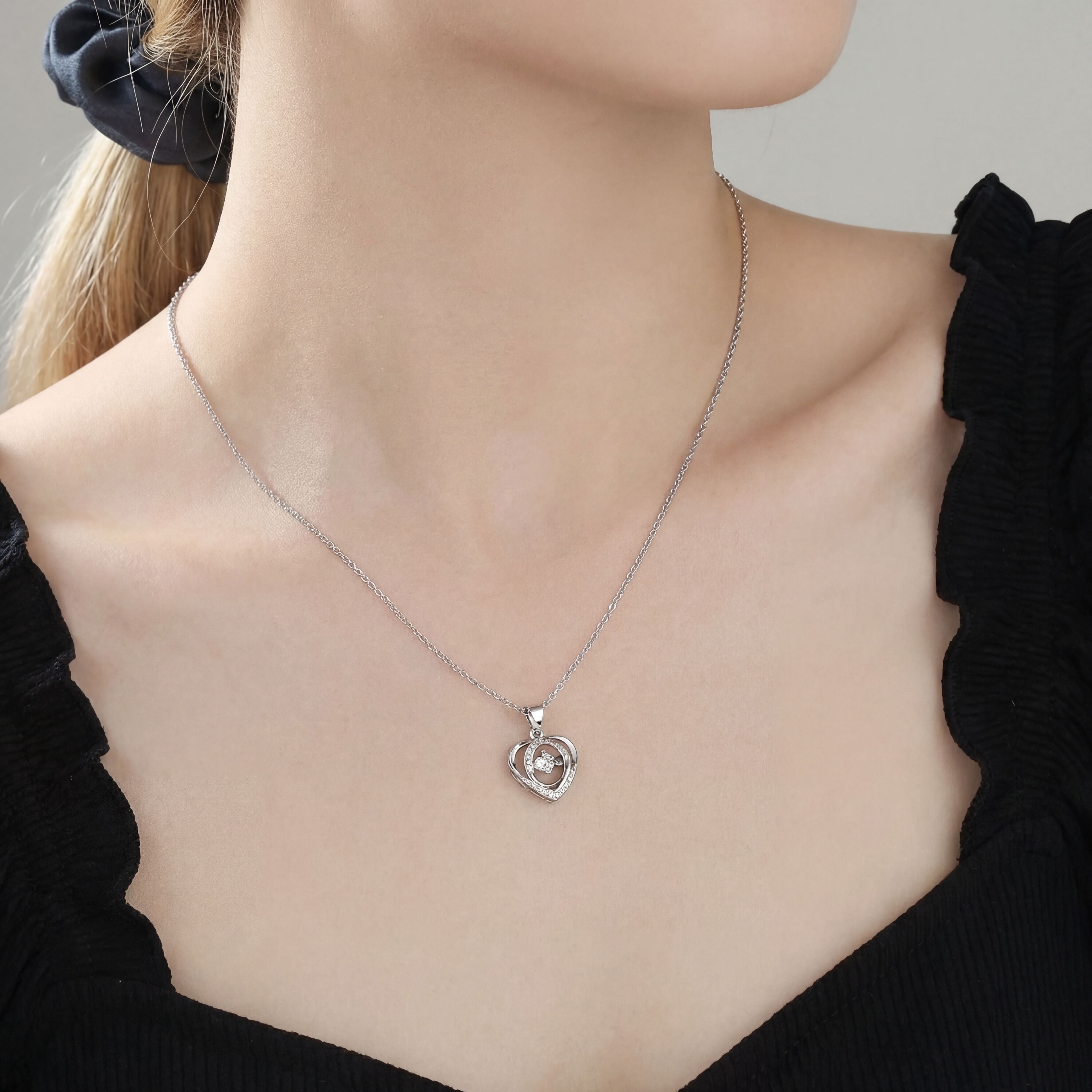Cœur Halo Essence Necklace