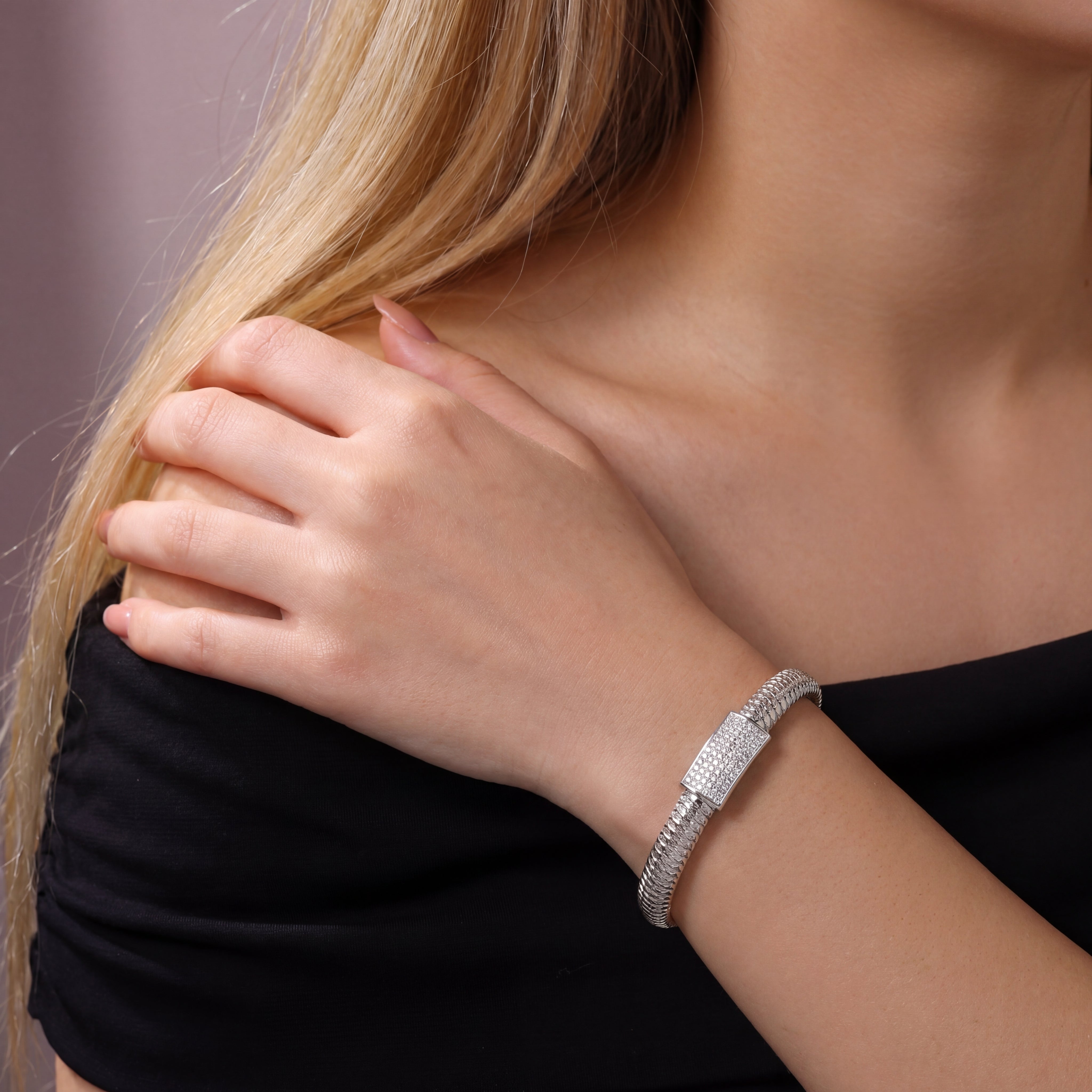 Aurora Flex Bangle