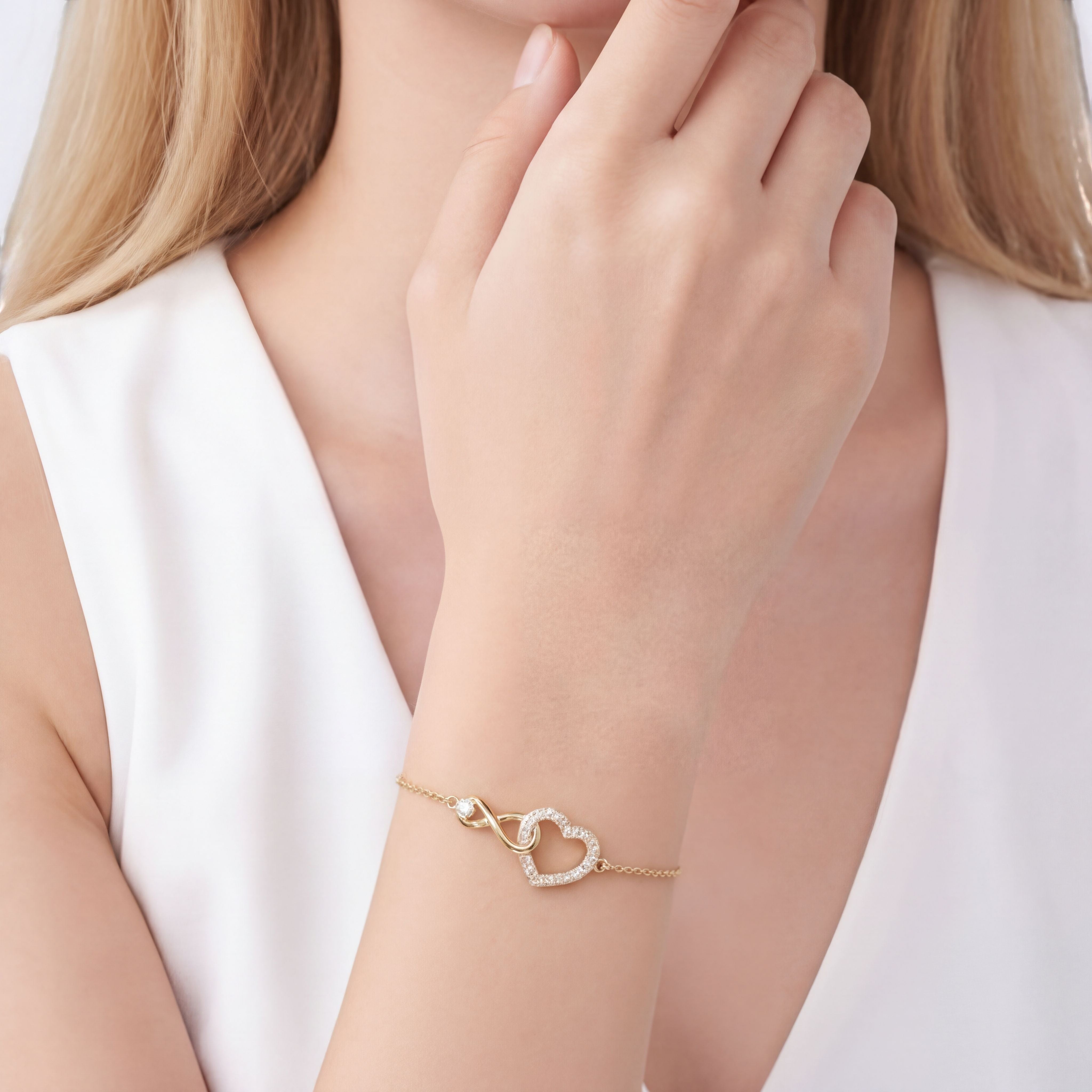 18K Yellow Gold Vermeil, 18K Yellow Gold Vermeil / Lifestyle