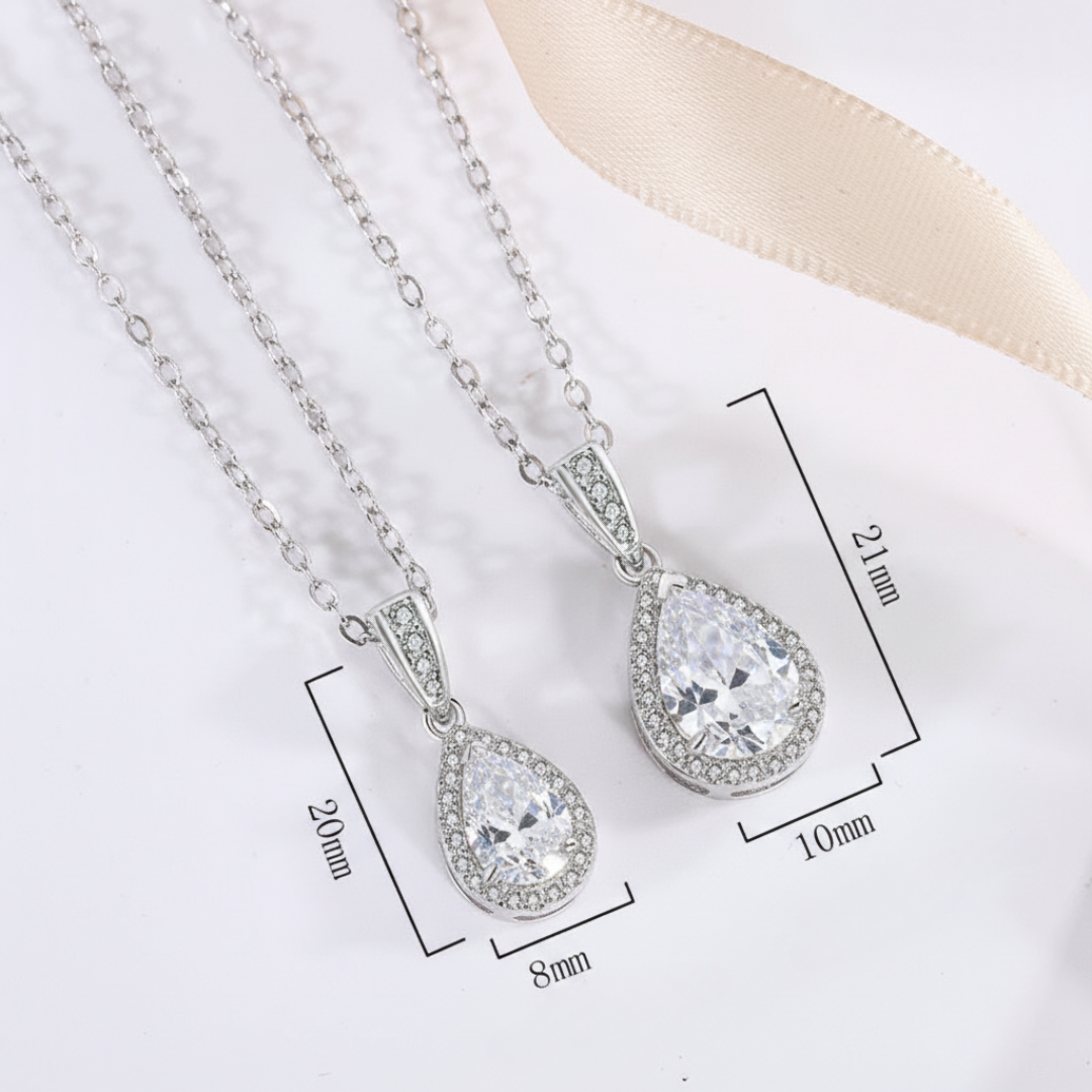 Larme de Lumière Necklace
