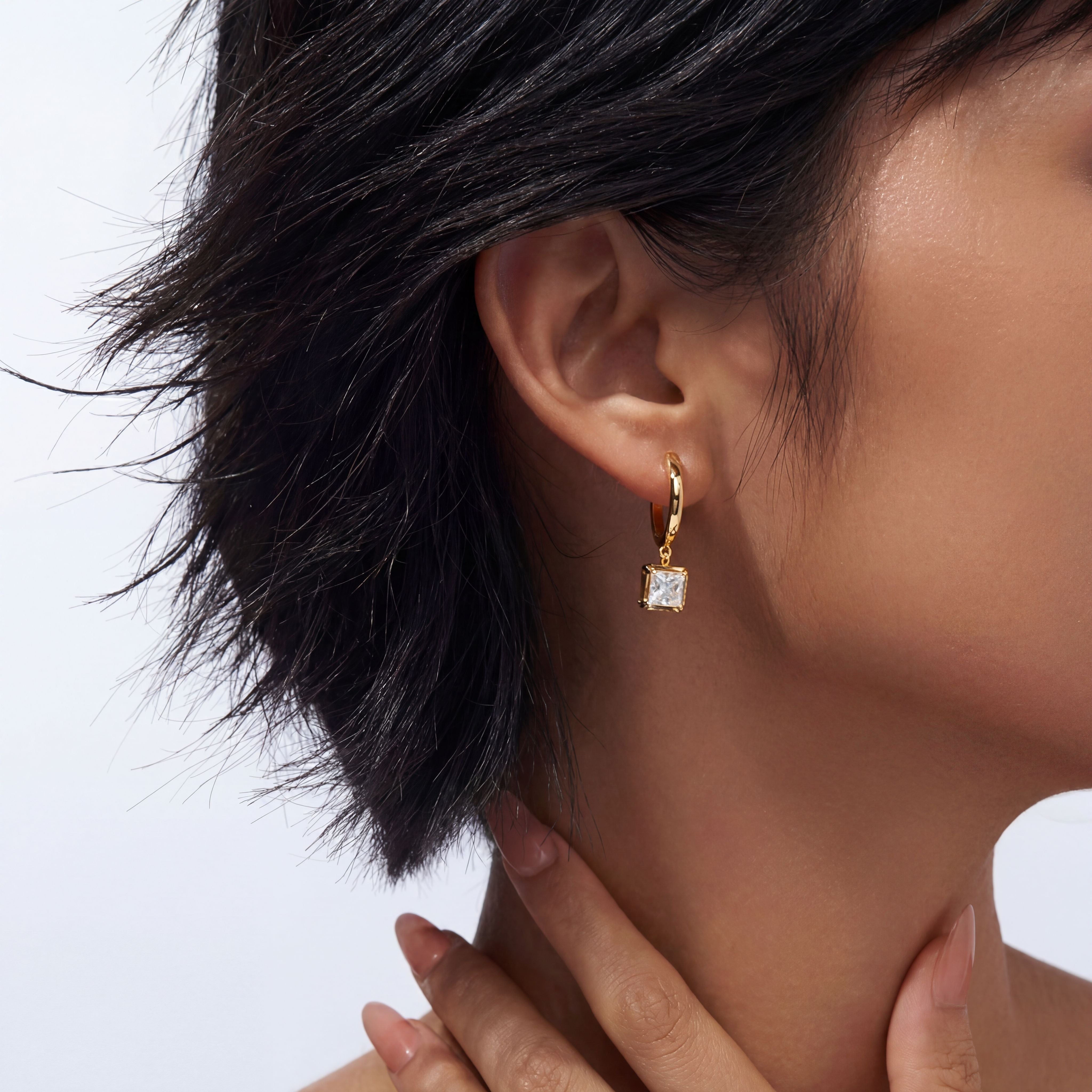 Carré Lumière Drop Hoops