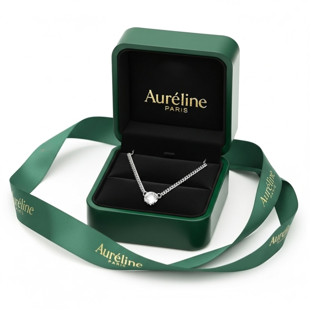 Point de Lumière Necklace