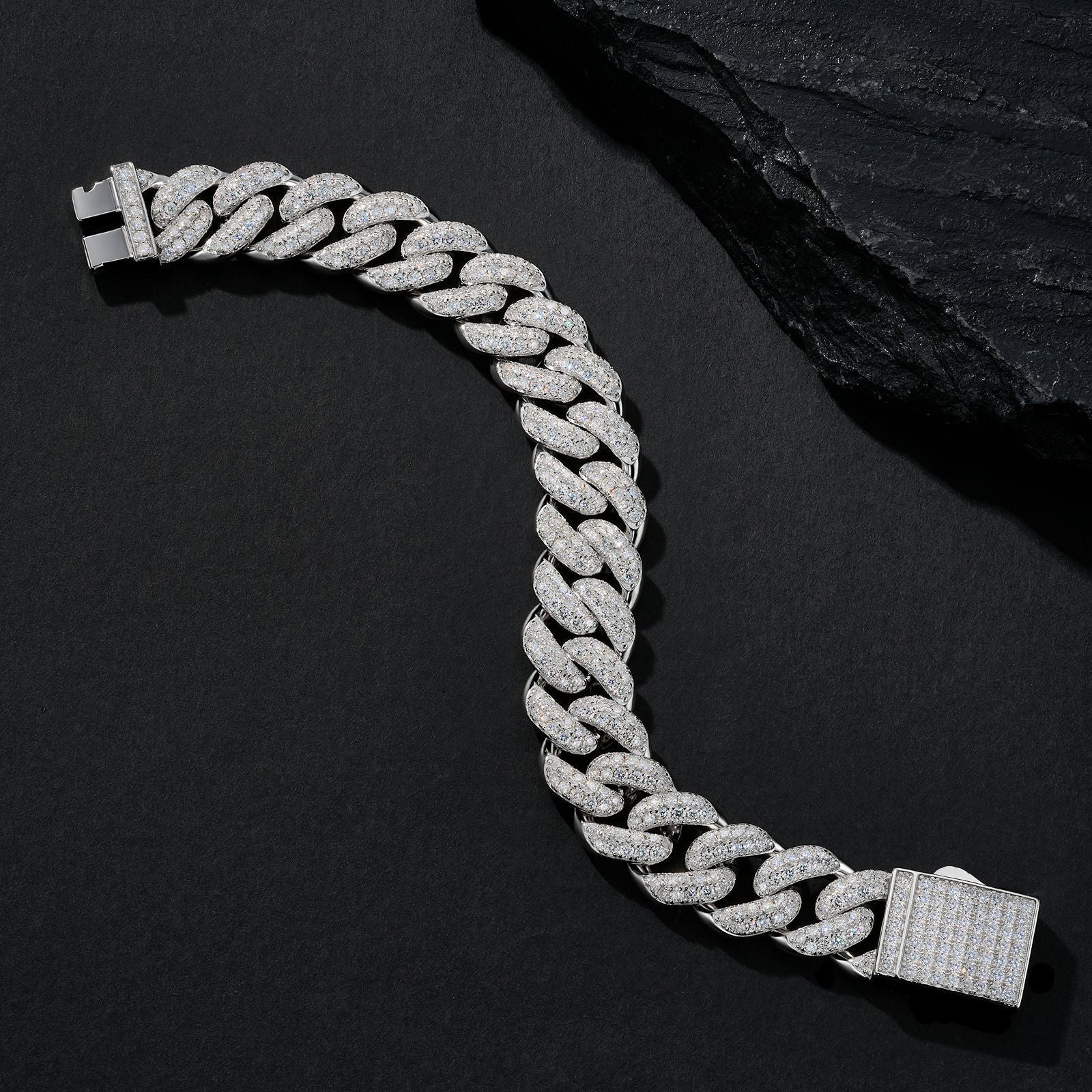 Lumière Cuban Link Bracelet