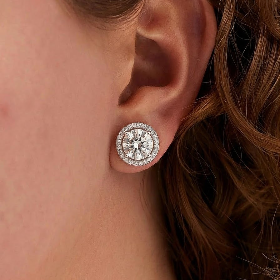 18K White Gold Vermeil, 18K White Gold Vermeil / Lifestyle