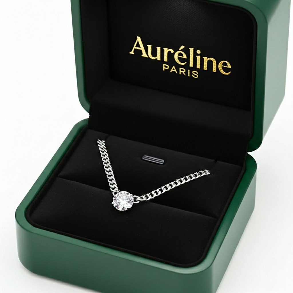 Point de Lumière Necklace