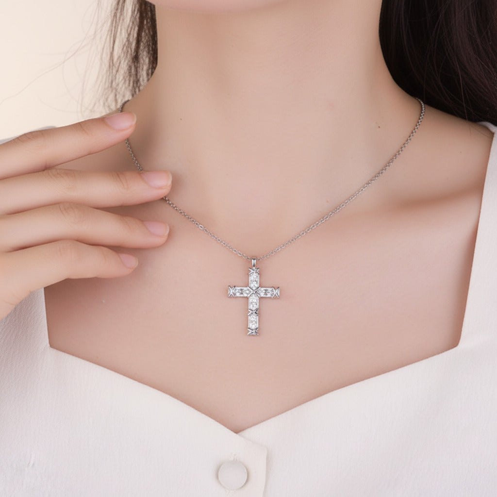 Croix Éternelle Necklace
