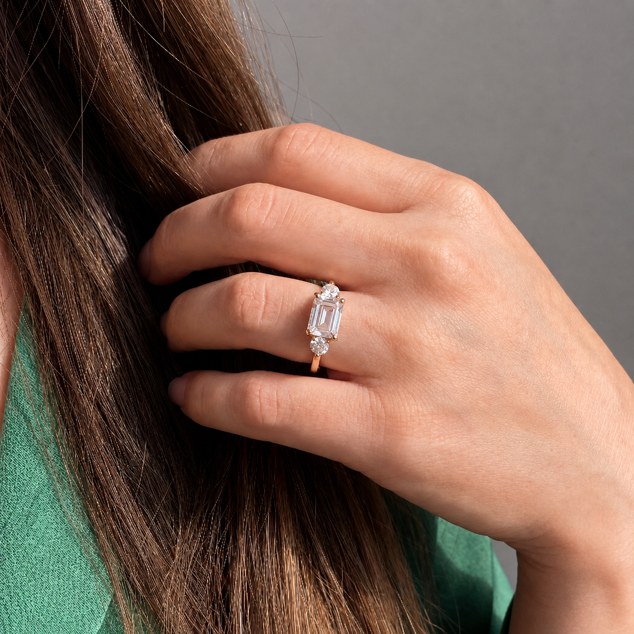 Élira Radiant Trilogy Ring