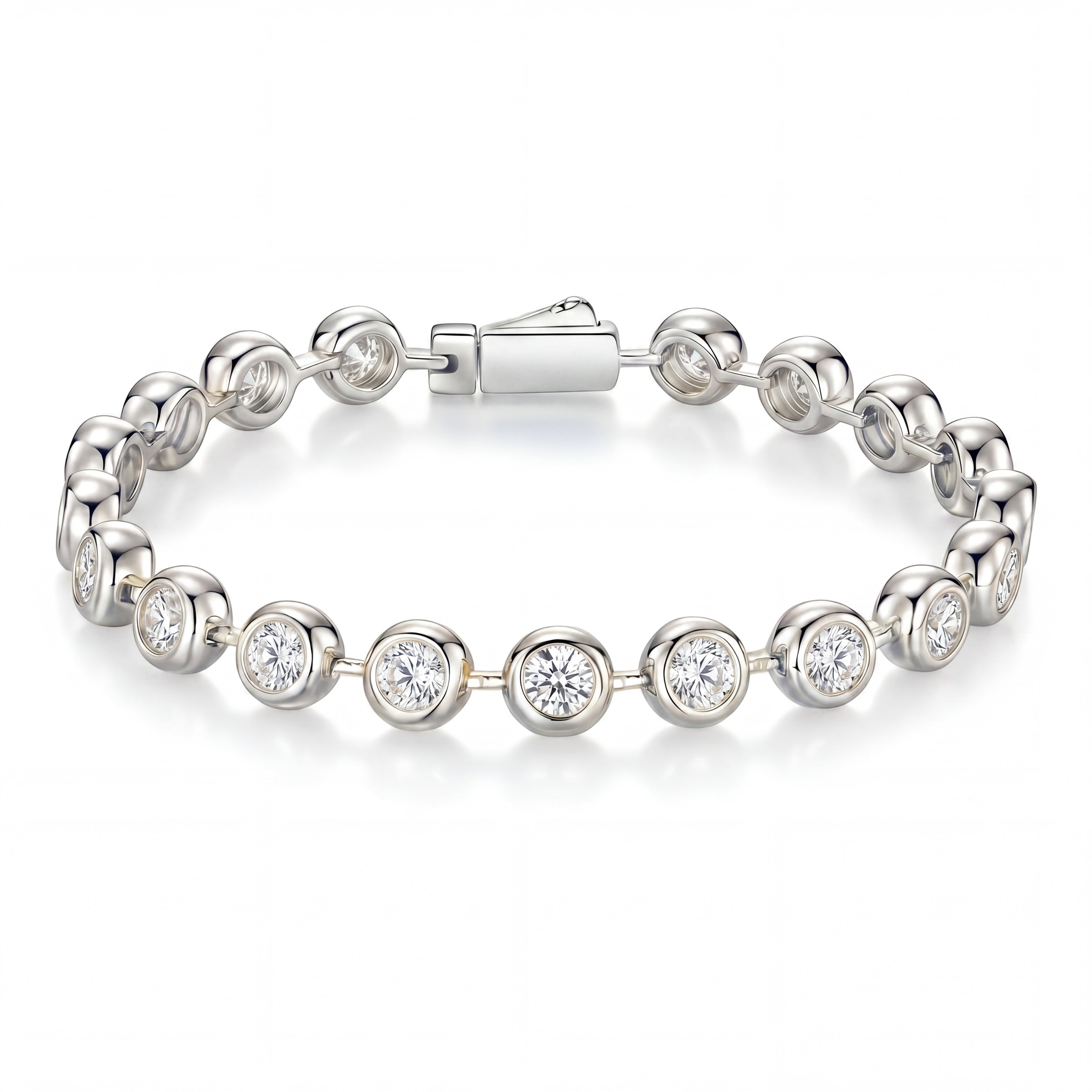 Aureline Orévia bracelet featuring round lab-grown Auréline gems in a 925 sterling silver bezel setting.