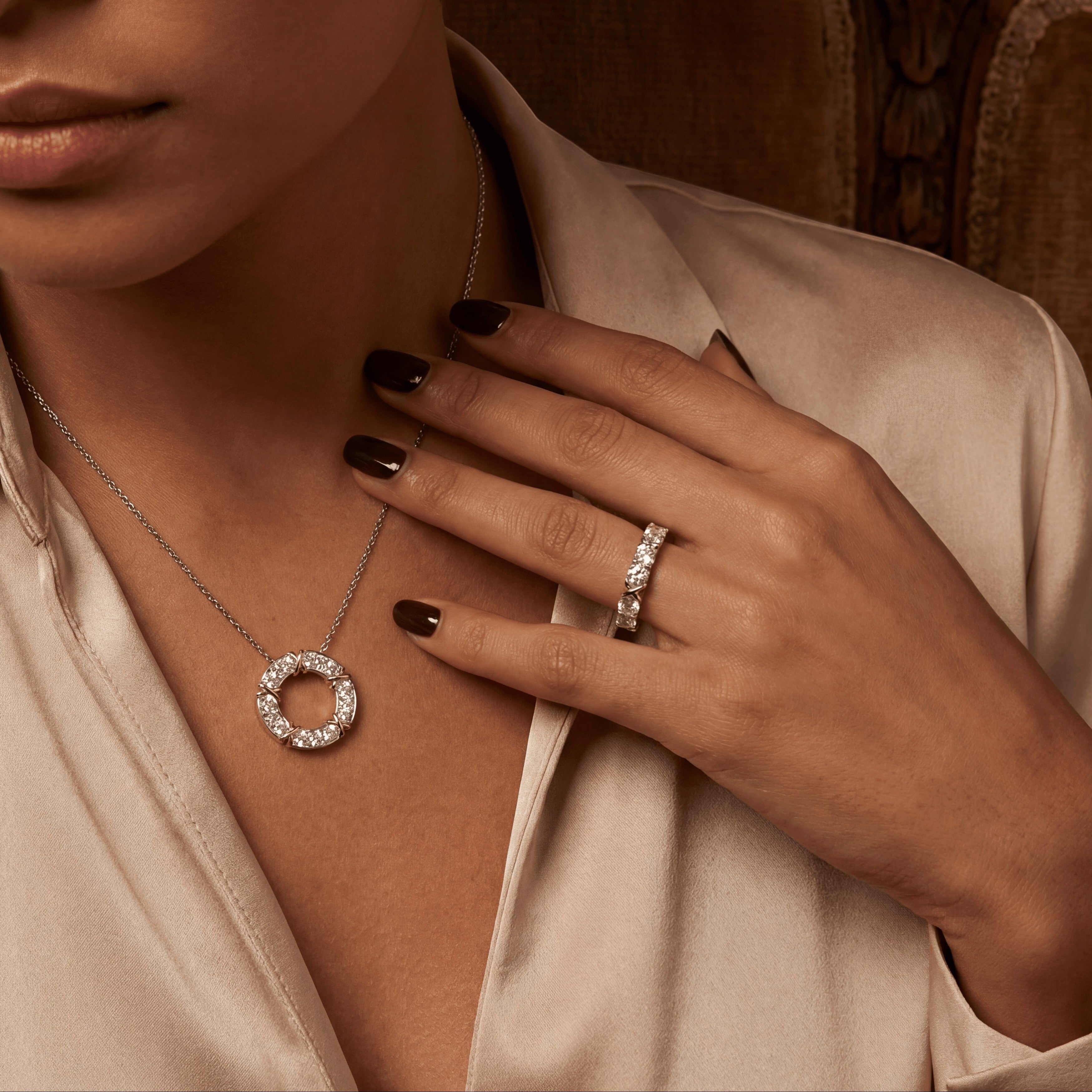 18K White Gold Vermeil, 18K White Gold Vermeil / Lifestyle