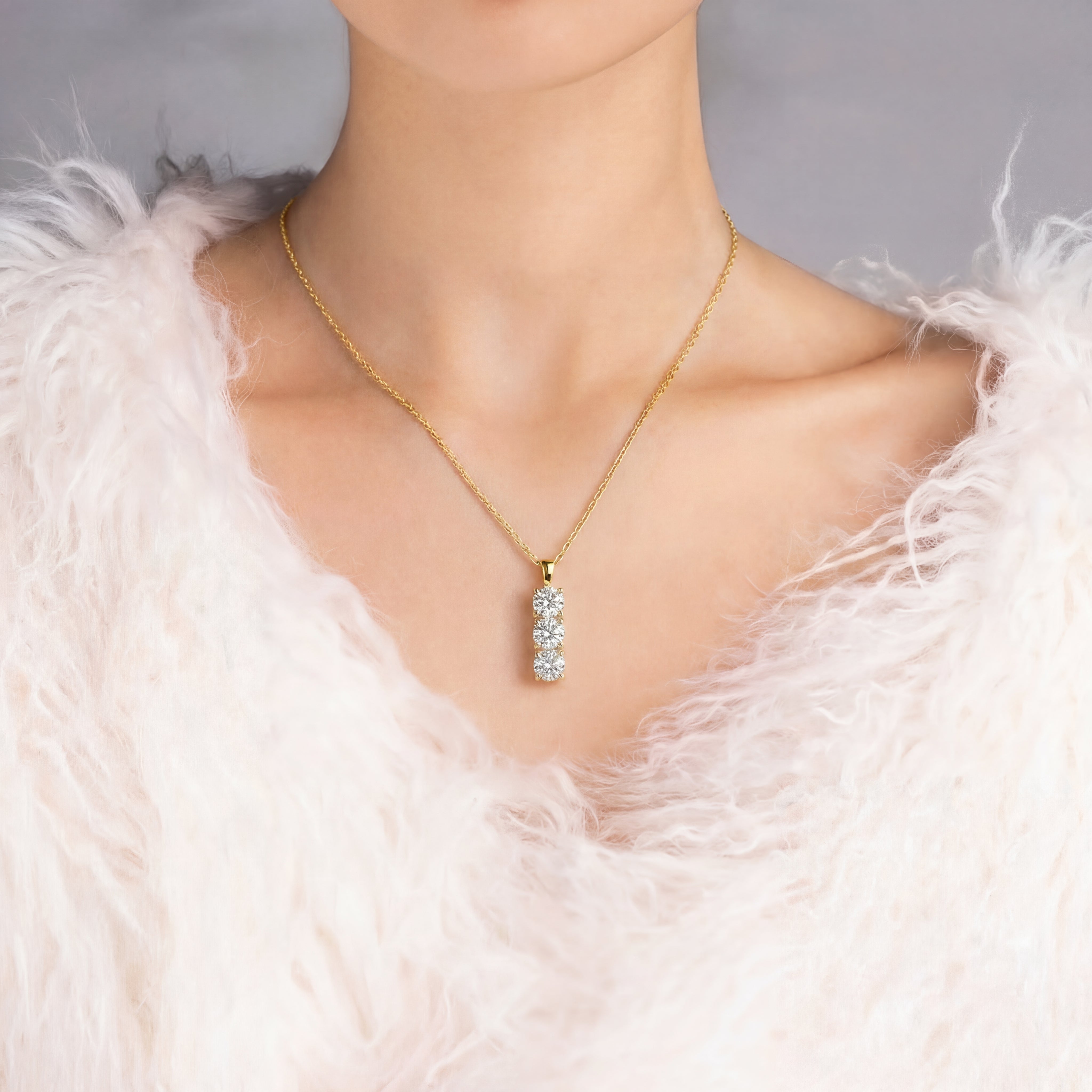 Trois Lumières Necklace