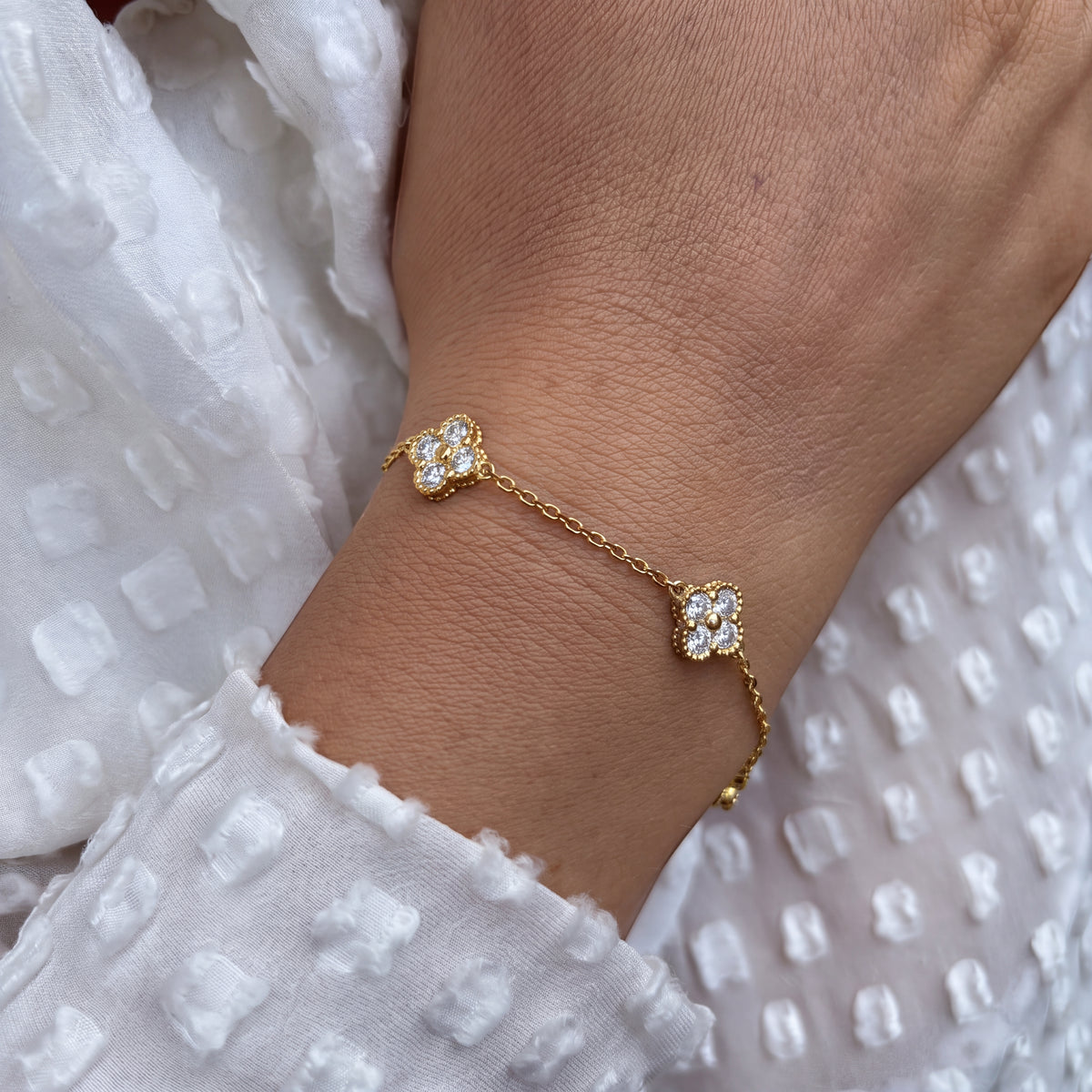 18K Yellow Gold Vermeil, 18K Yellow Gold Vermeil / Lifestyle