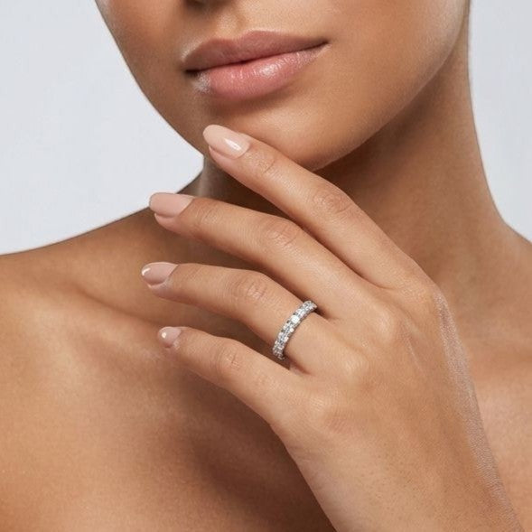 18K White Gold Vermeil, 18K White Gold Vermeil / Lifestyle