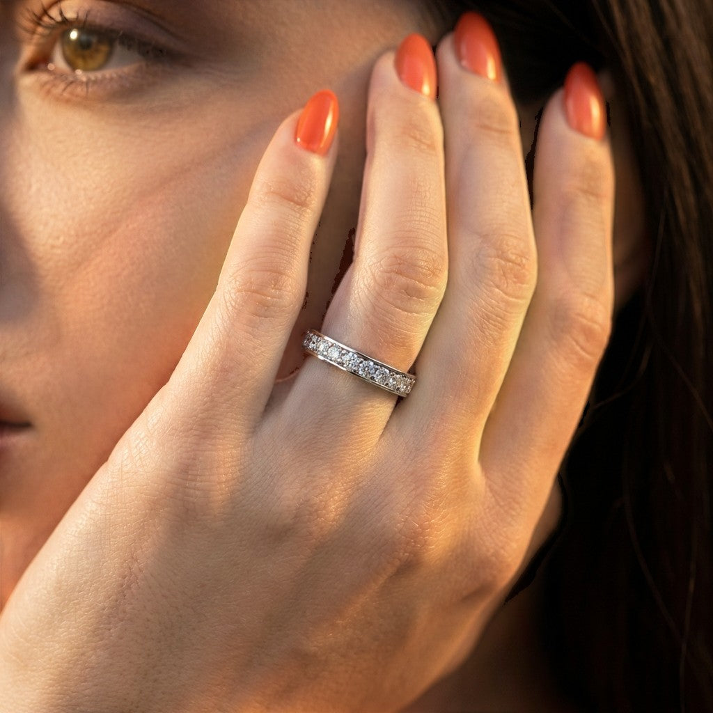 18K White Gold Vermeil, 18K White Gold Vermeil / Lifestyle