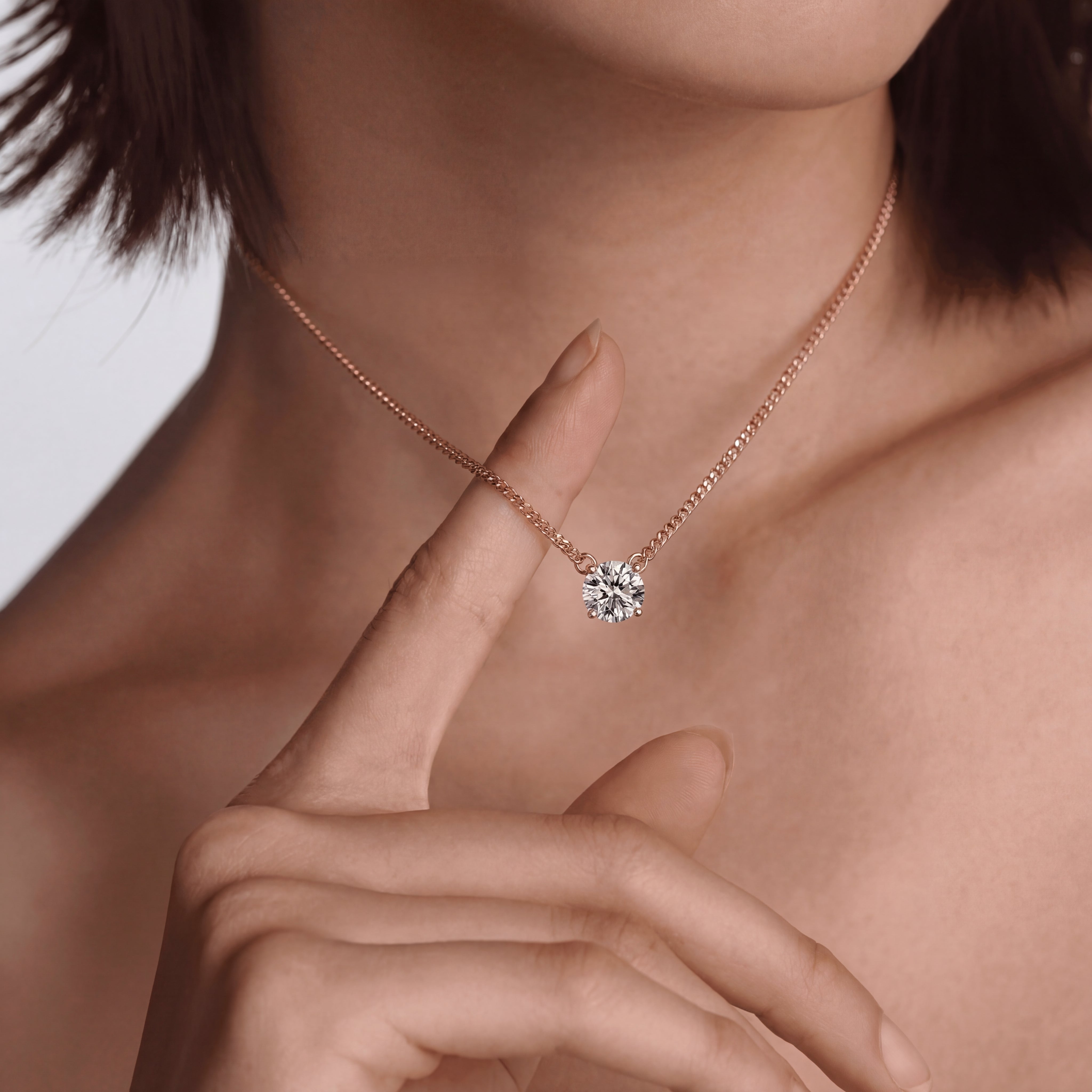 Point de Lumière Necklace