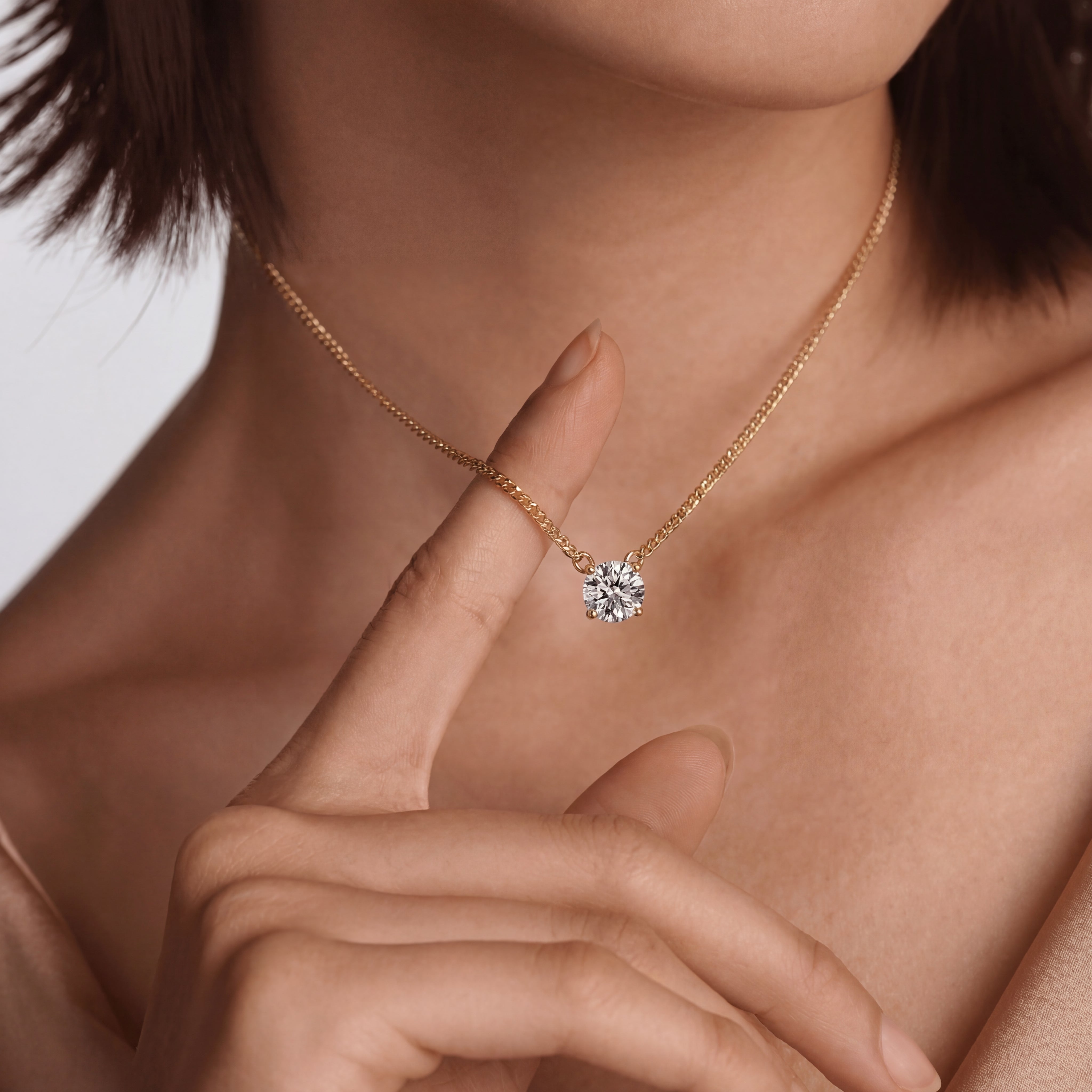 Point de Lumière Necklace