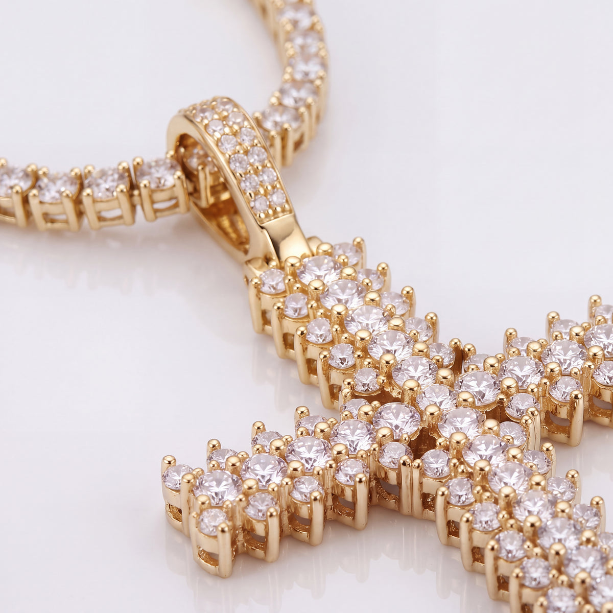 18K Yellow Gold Vermeil, 18K Yellow Gold Vermeil / Lifestyle