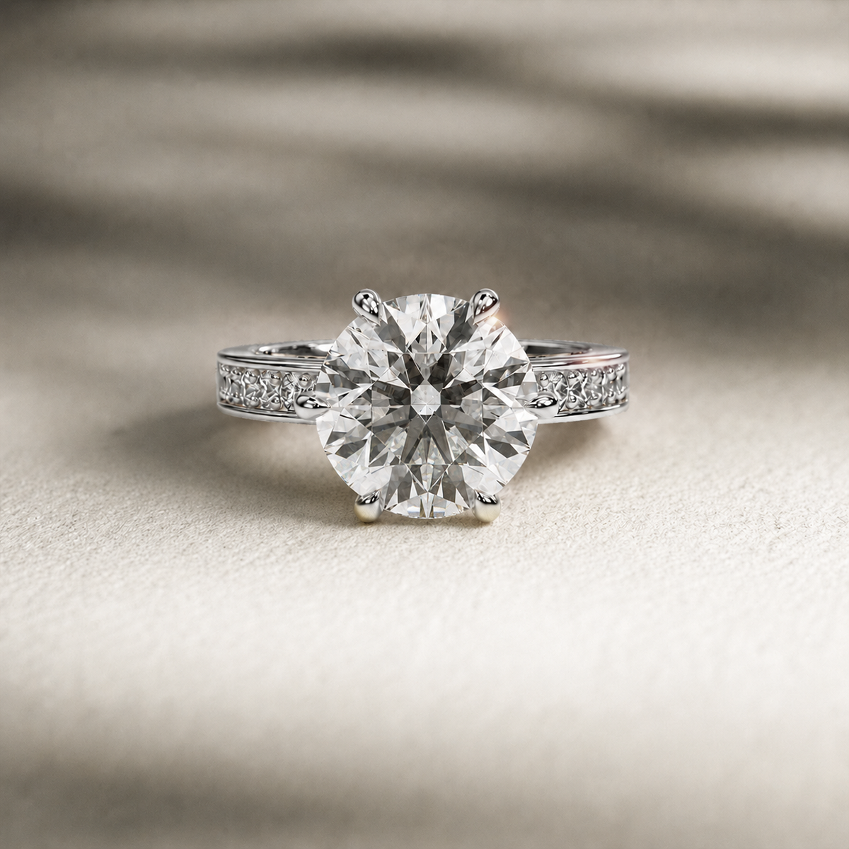 18K White Gold Vermeil / 5.00 CARAT