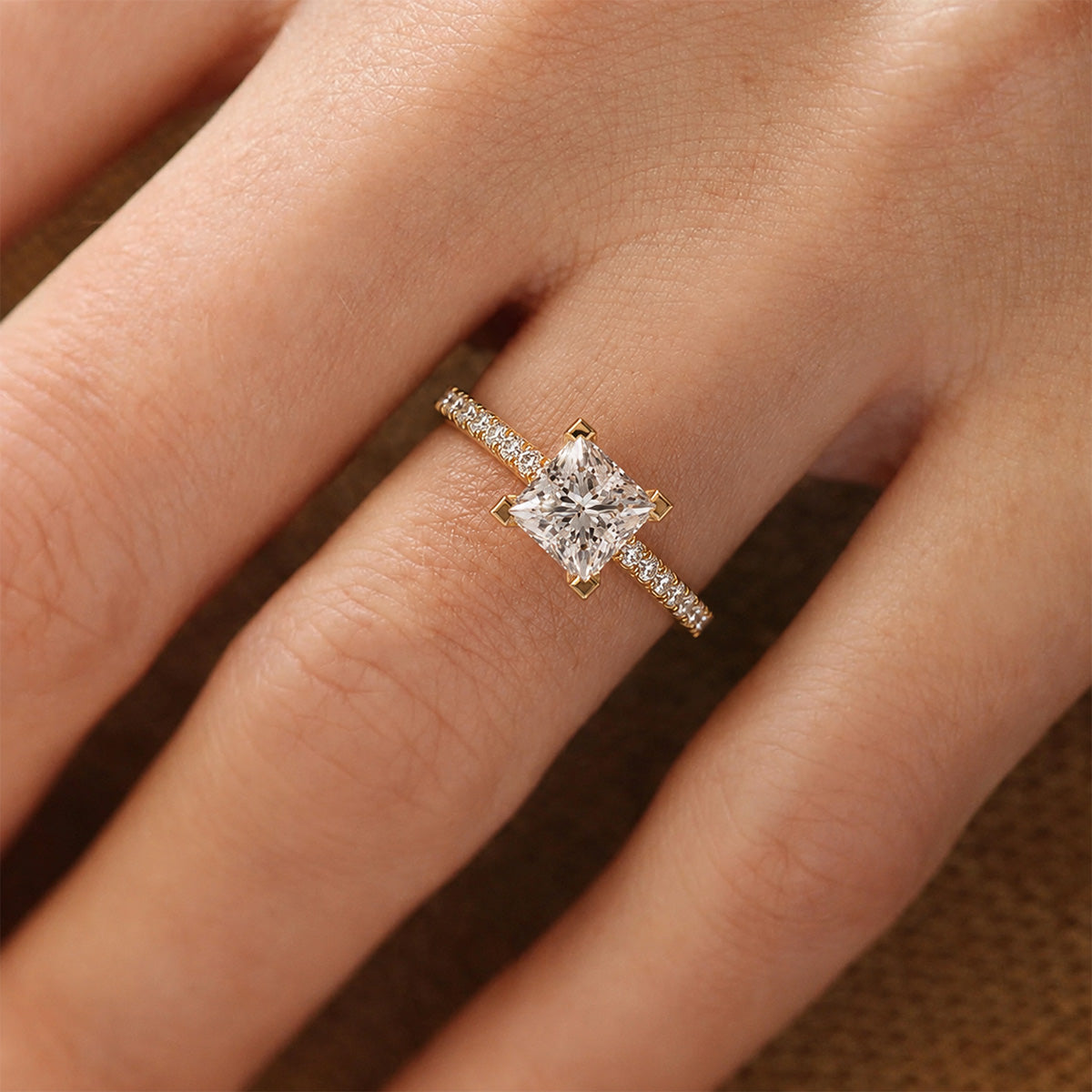 18K Yellow Gold Vermeil, 18K Yellow Gold Vermeil / Lifestyle