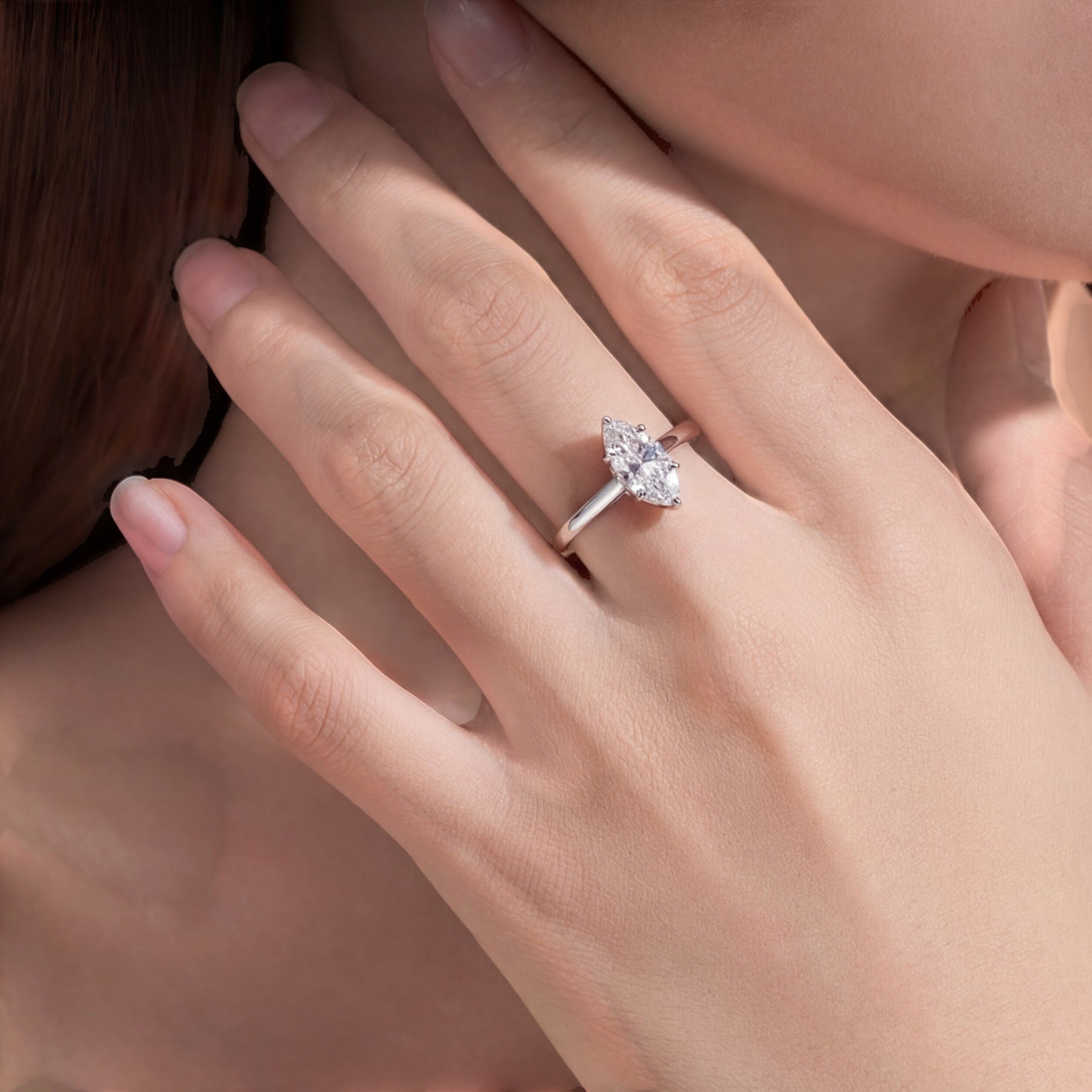 18K White Gold Vermeil, 18K White Gold Vermeil / Lifestyle