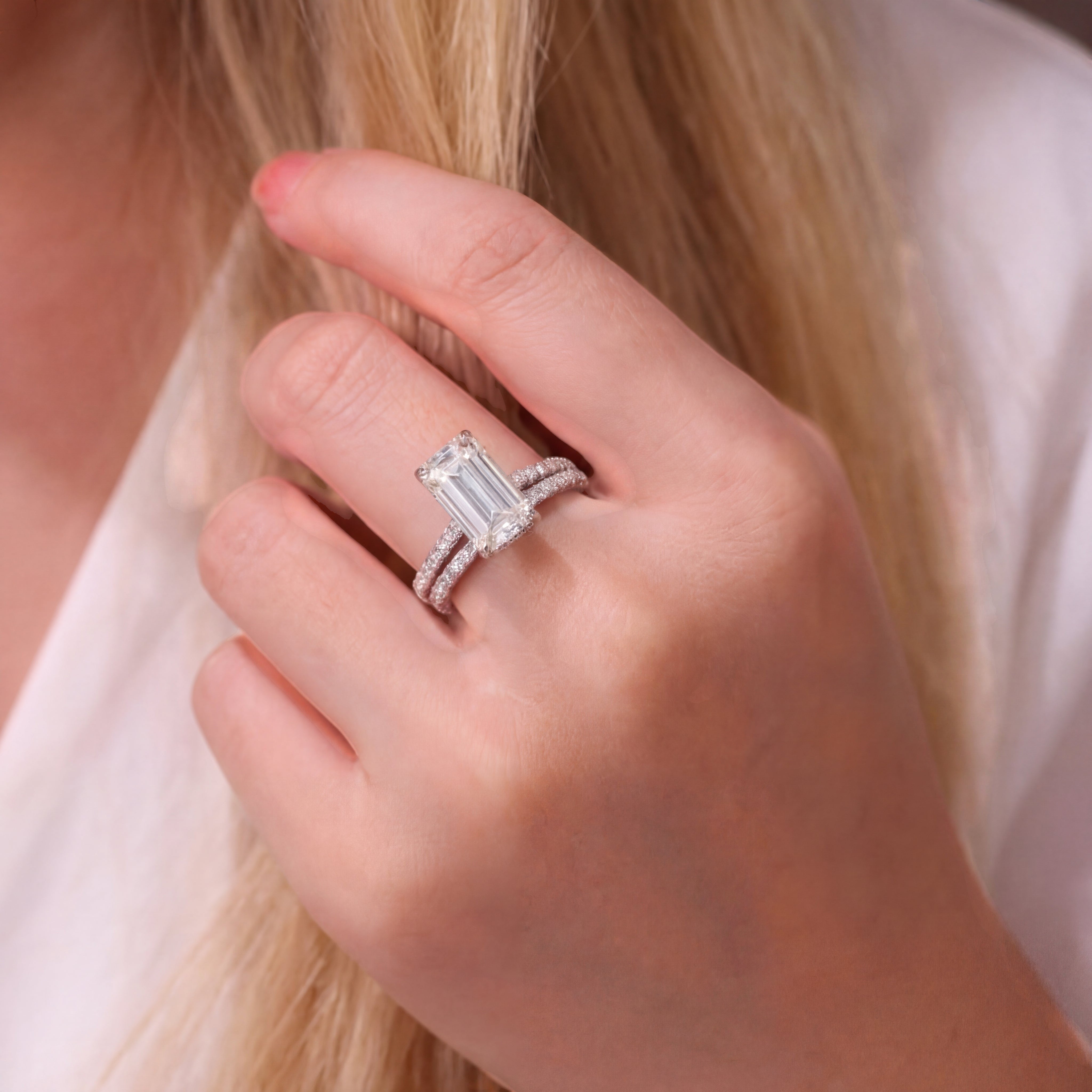 18K White Gold Vermeil, 18K White Gold Vermeil / Lifestyle