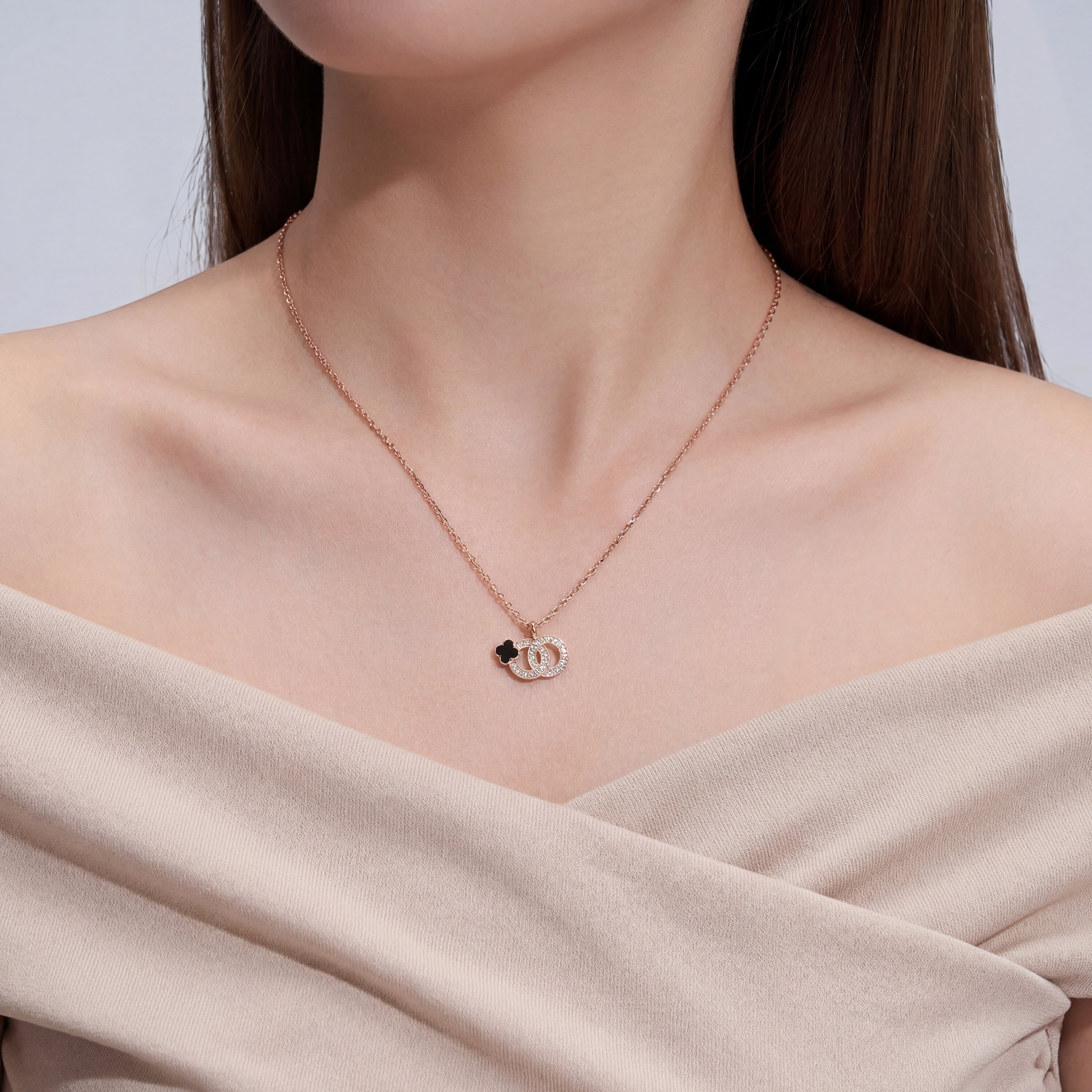 18K Rose Gold Vermeil, 18K Rose Gold Vermeil / Lifestyle