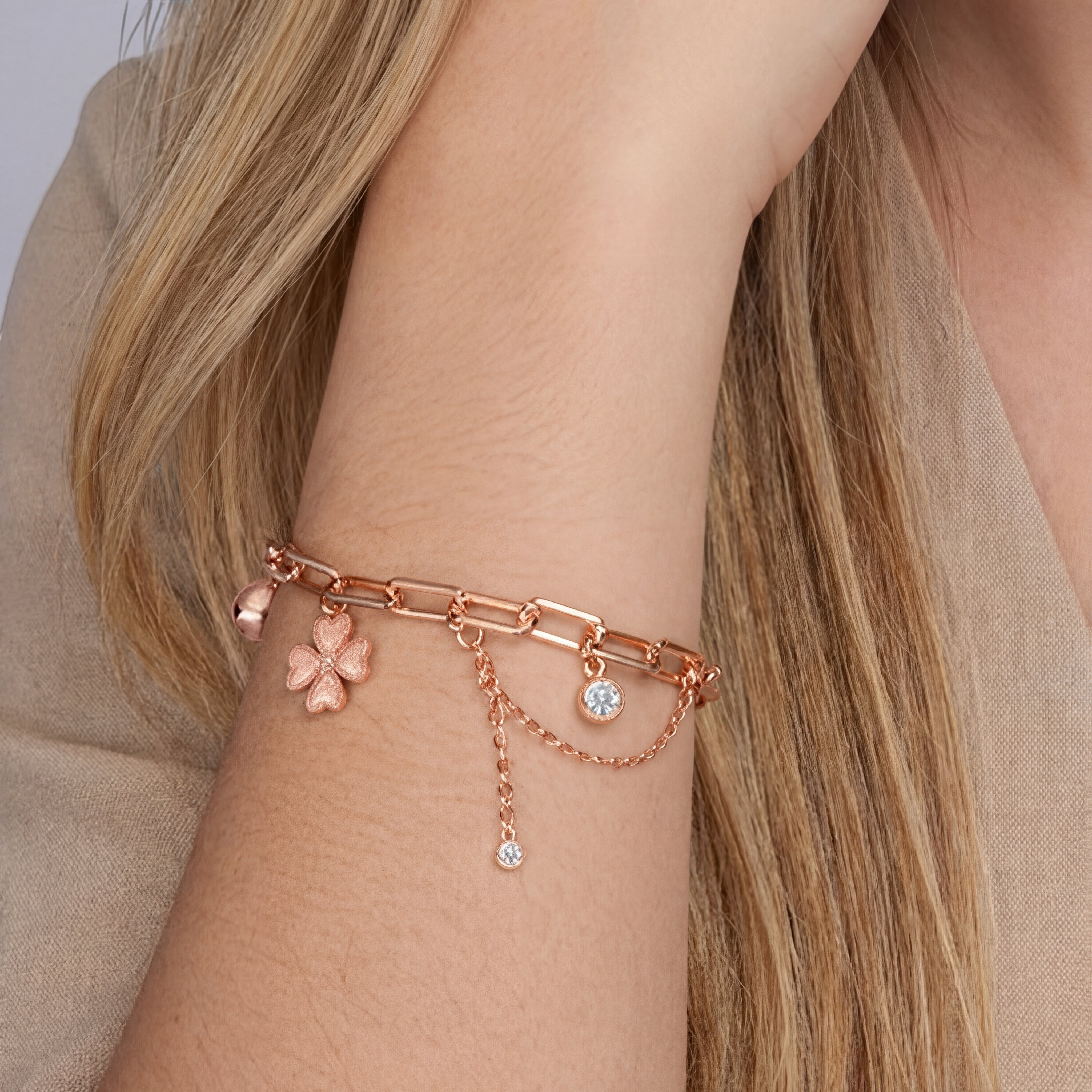 18K Rose Gold Vermeil, 18K Rose Gold Vermeil / Lifestyle