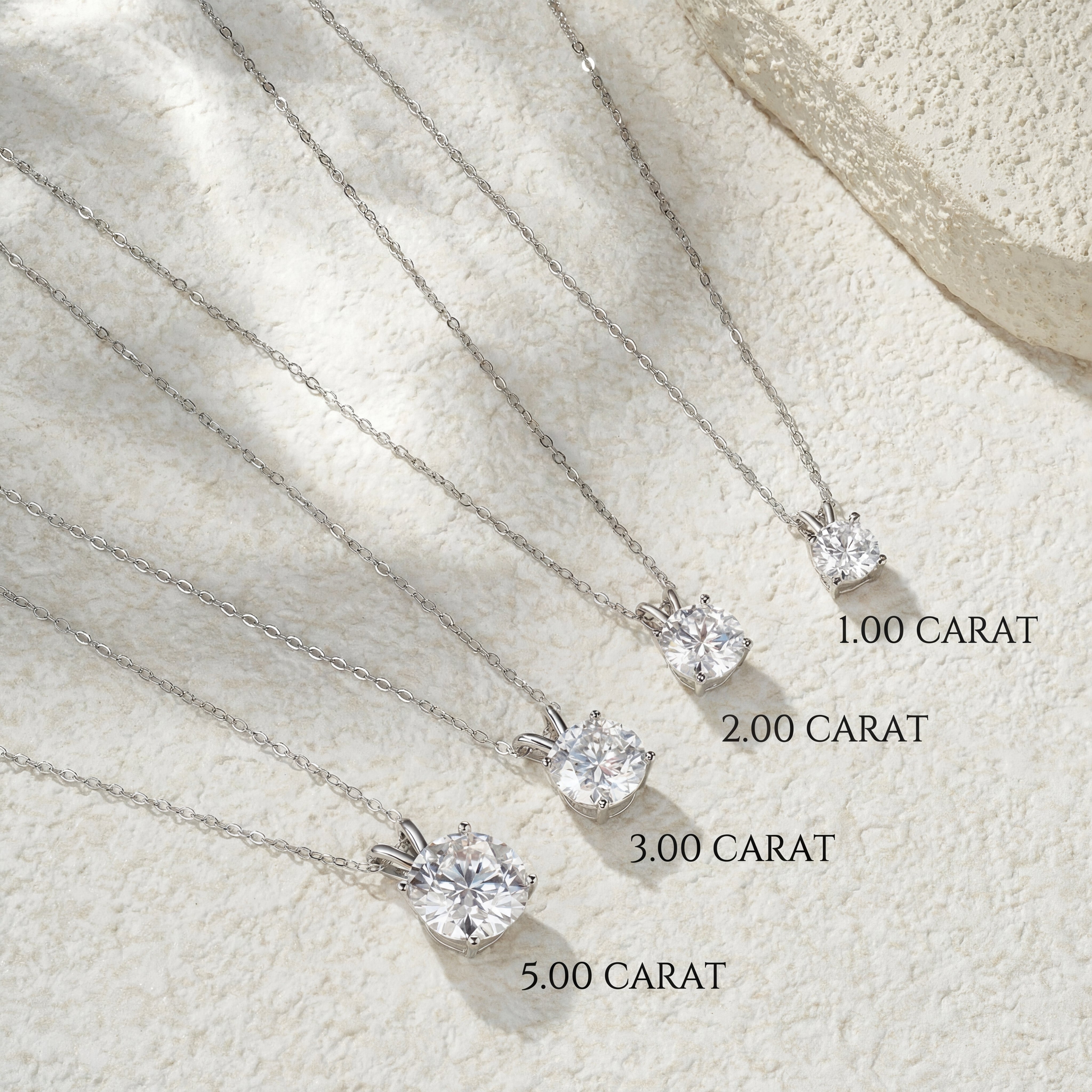 Vérité Lumière Necklace