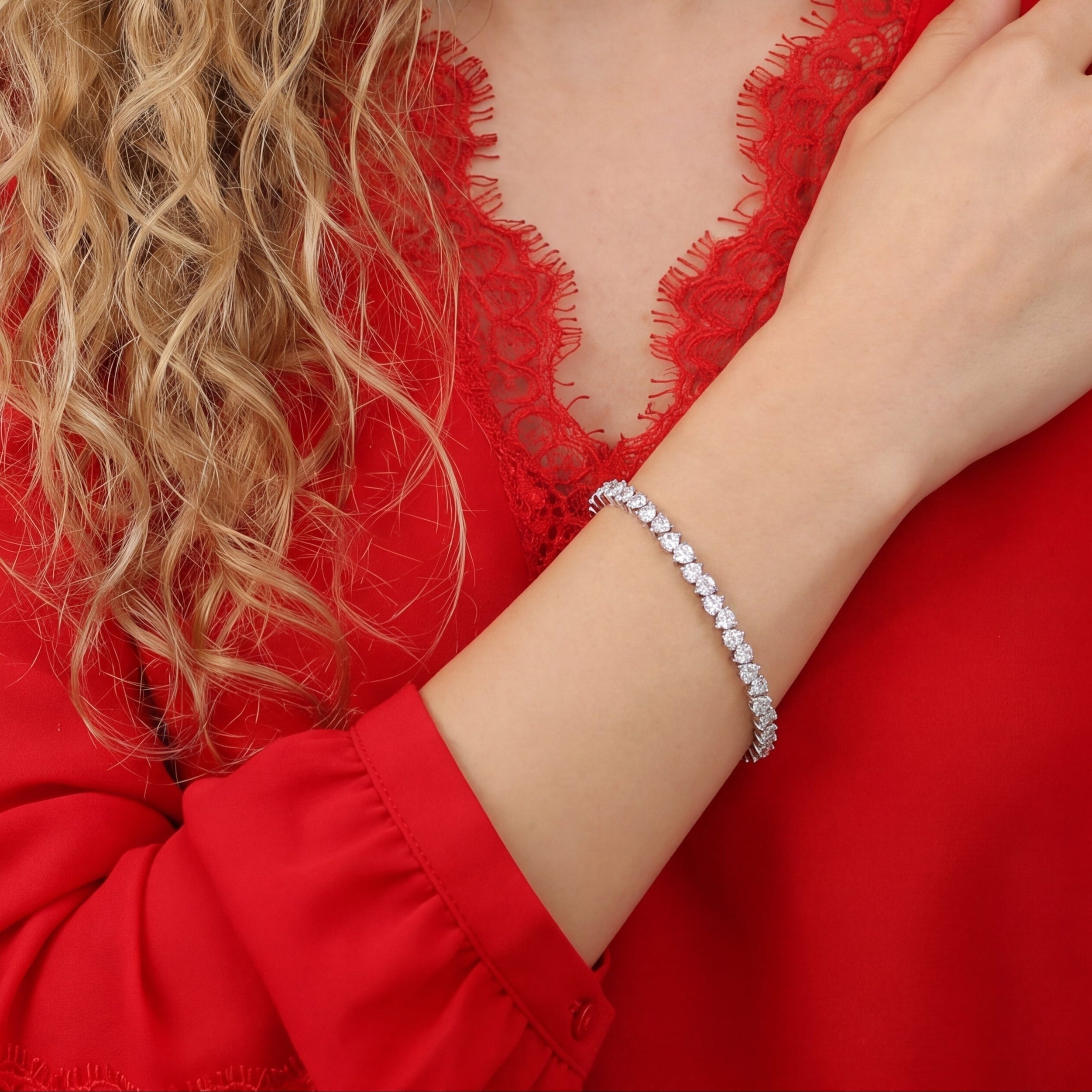 18K White Gold Vermeil, 18K White Gold Vermeil / Lifestyle