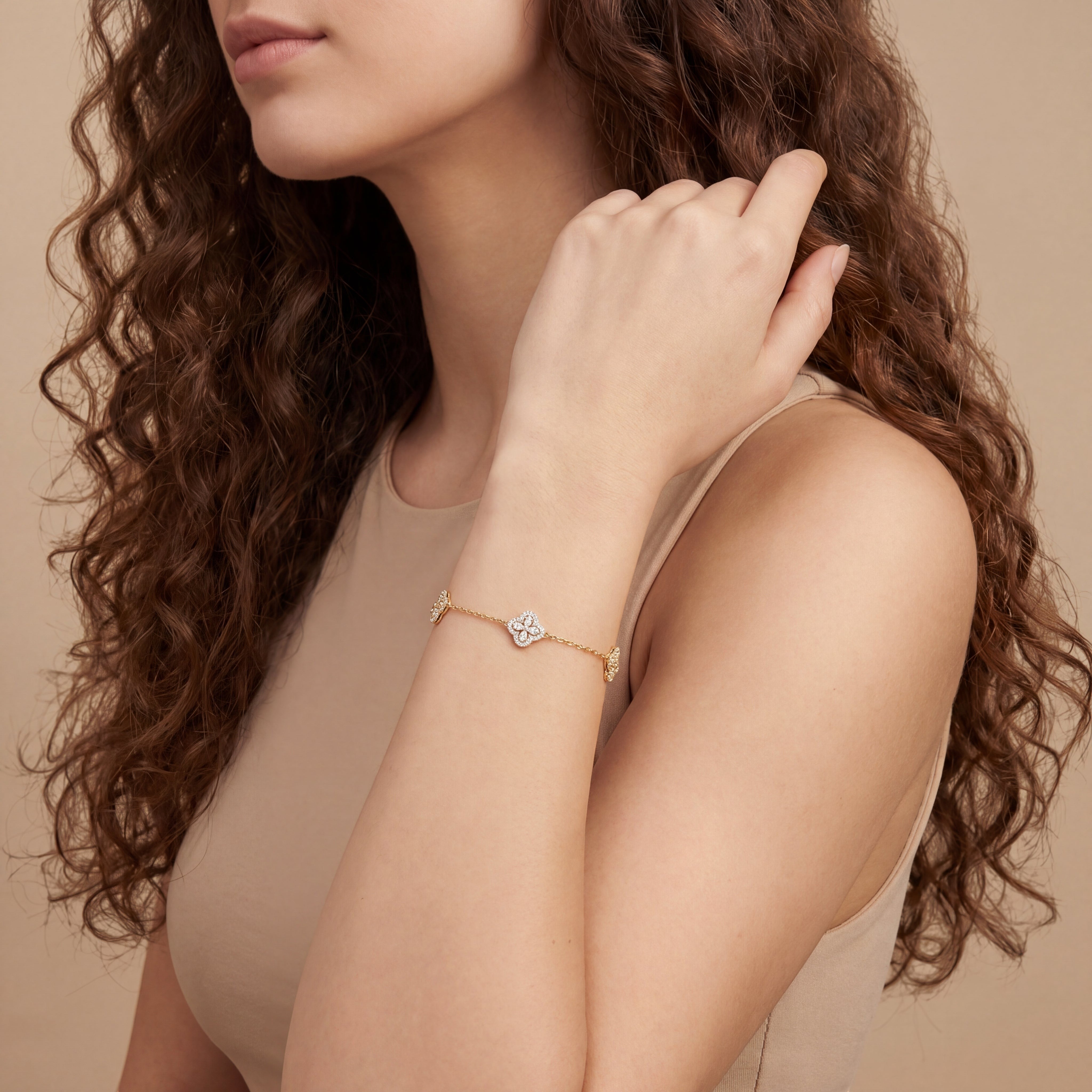 18K Yellow Gold Vermeil, 18K Yellow Gold Vermeil / Lifestyle
