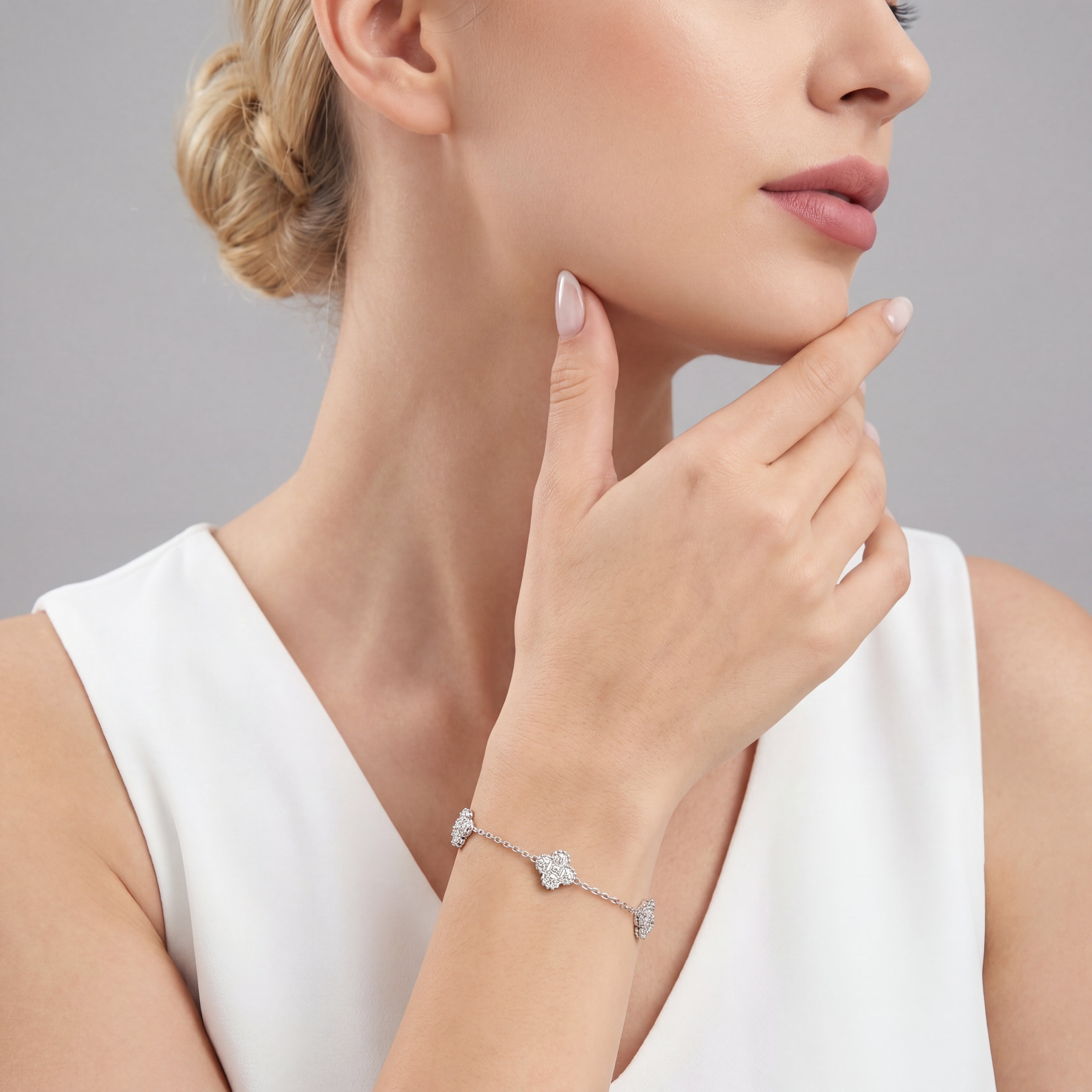 Petite Étoile Charm Bracelet