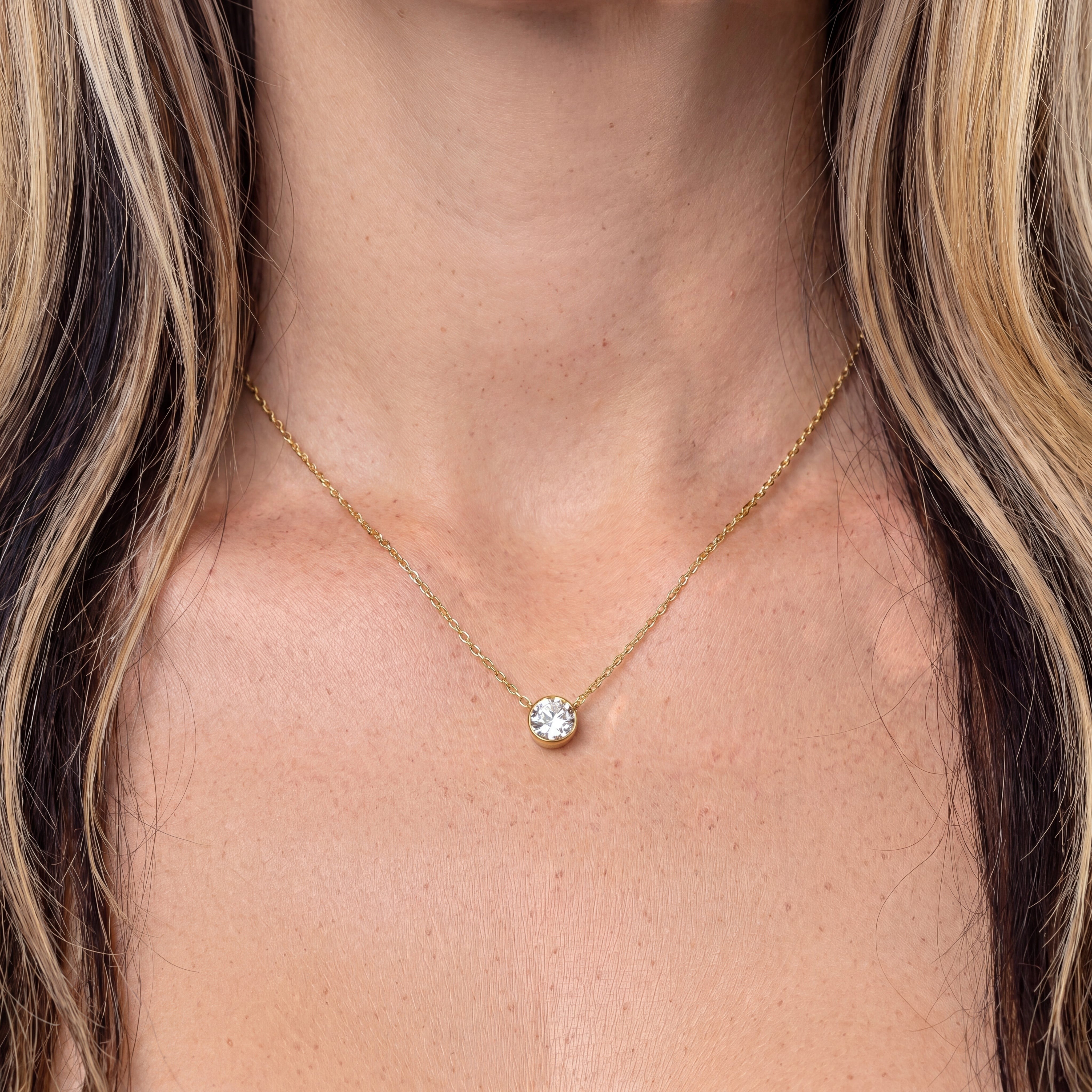 18K Yellow Gold Vermeil, 18K Yellow Gold Vermeil / Lifestyle