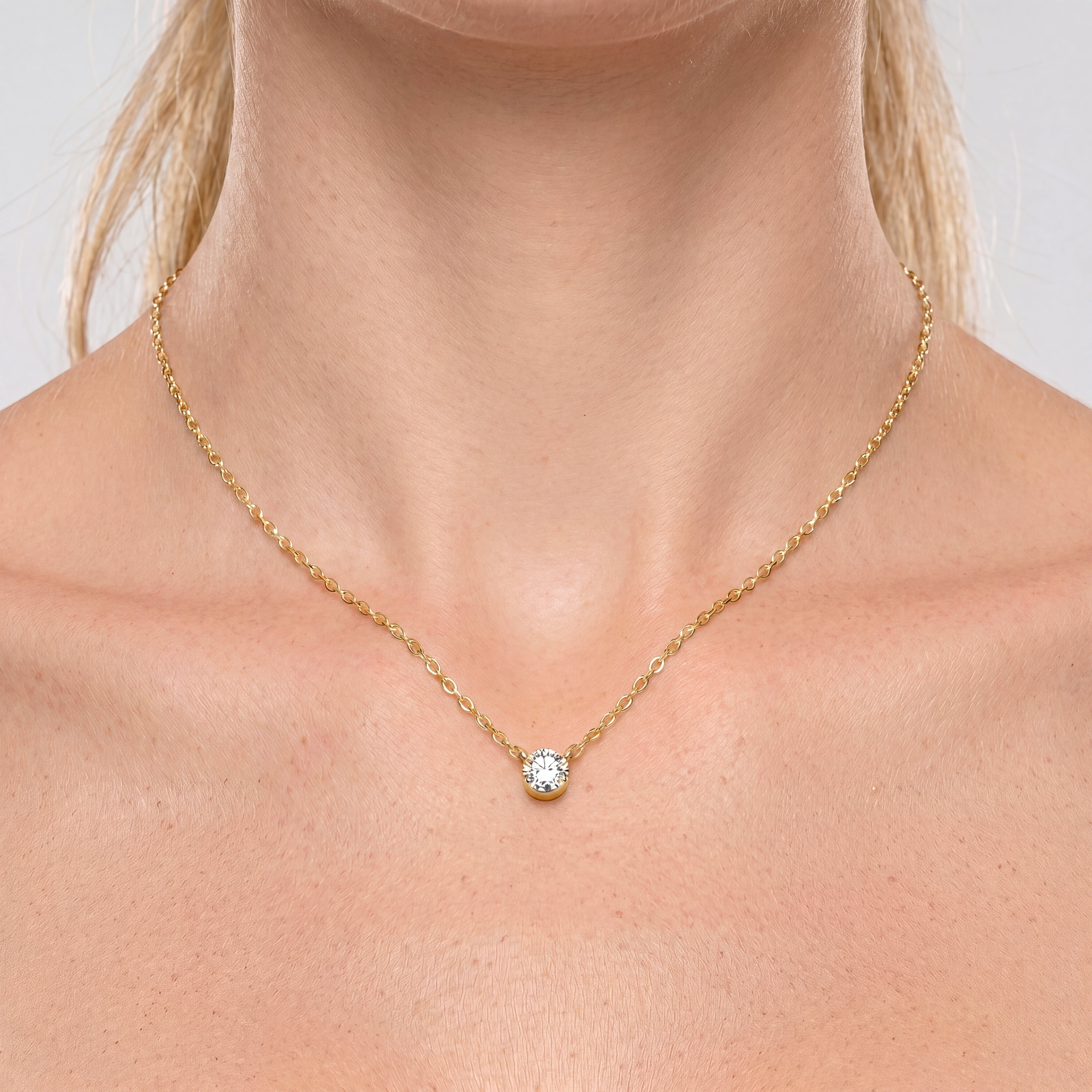 18K Yellow Gold Vermeil, 18K Yellow Gold Vermeil / Lifestyle