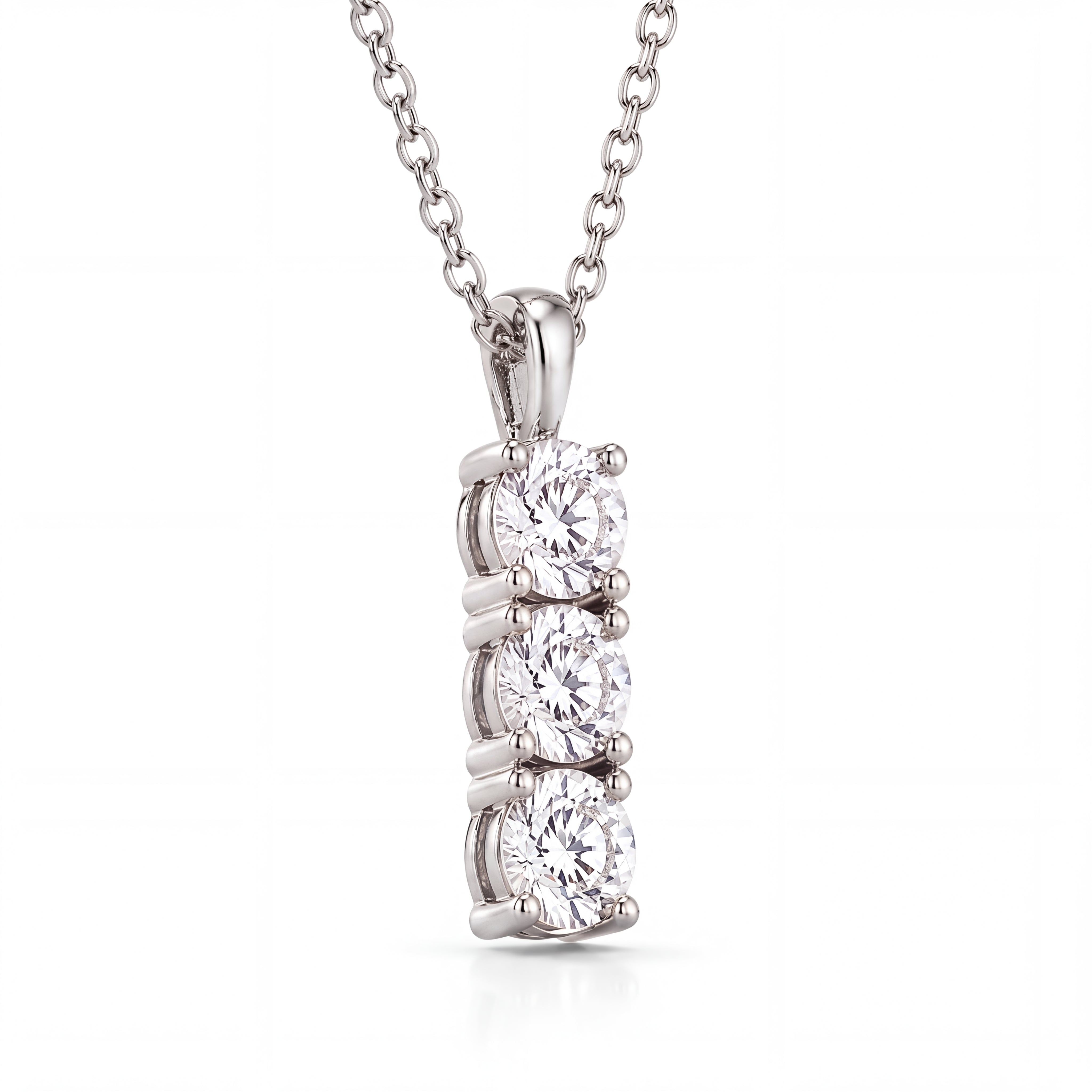 Trois Lumières Necklace