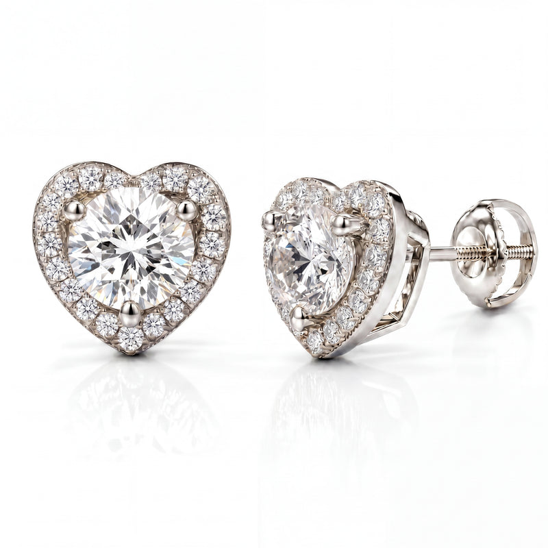 Cœur Lumière Stud Earrings