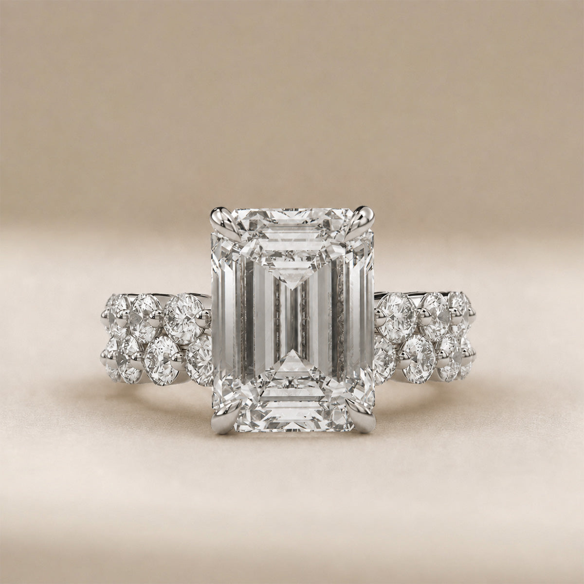 18K White Gold Vermeil, 18K White Gold Vermeil / Lifestyle