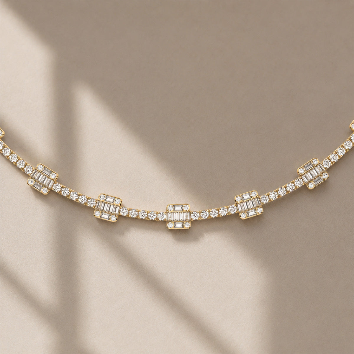 18K Yellow Gold Vermeil, 18K Yellow Gold Vermeil / Lifestyle
