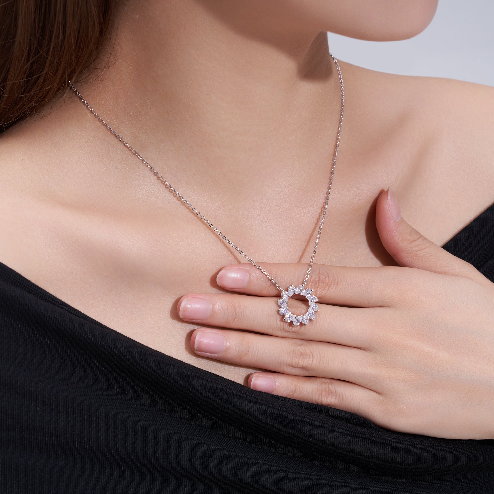 Couronne Éclat Necklace