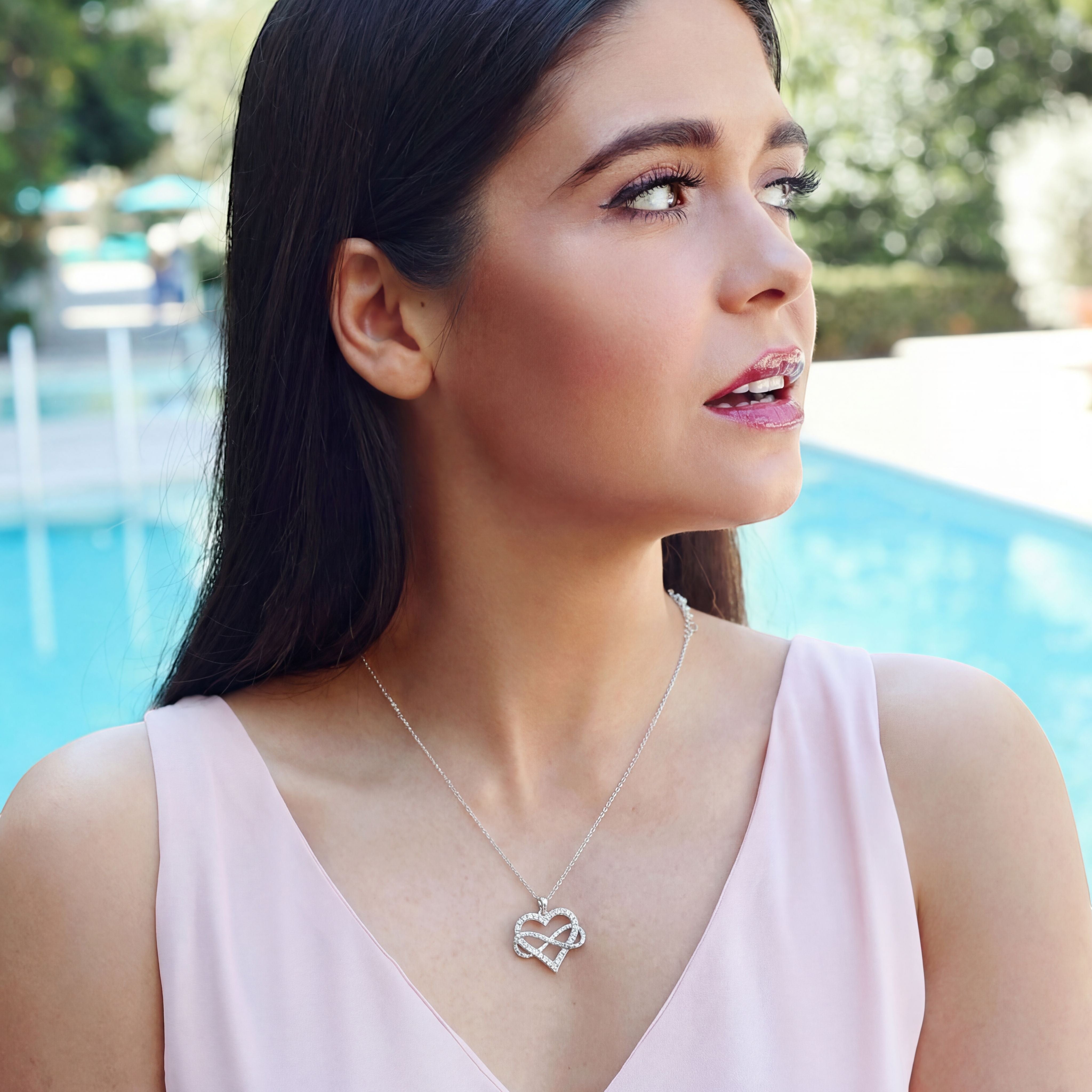 18K White Gold Vermeil, 18K White Gold Vermeil / Lifestyle