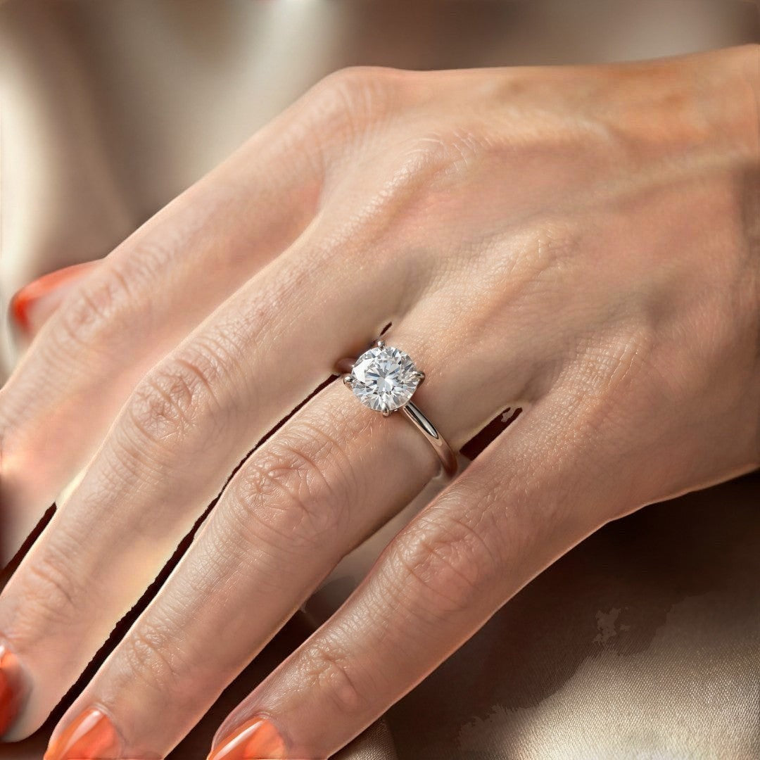18K White Gold Vermeil, 18K White Gold Vermeil / Lifestyle / 2.00 CARAT