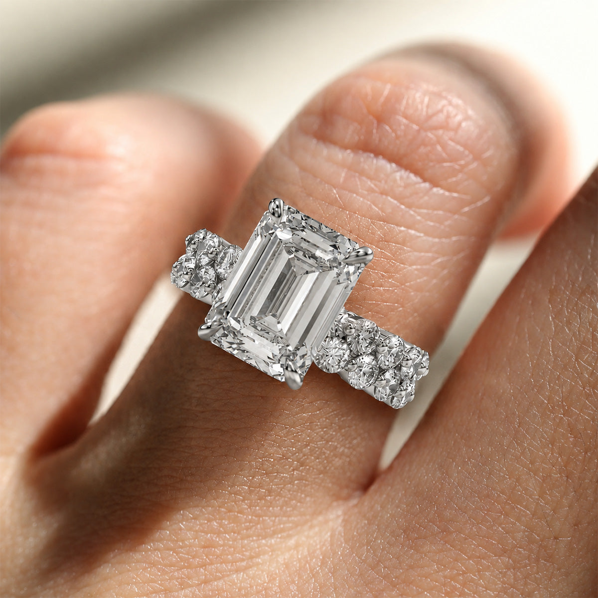 18K White Gold Vermeil, 18K White Gold Vermeil / Lifestyle