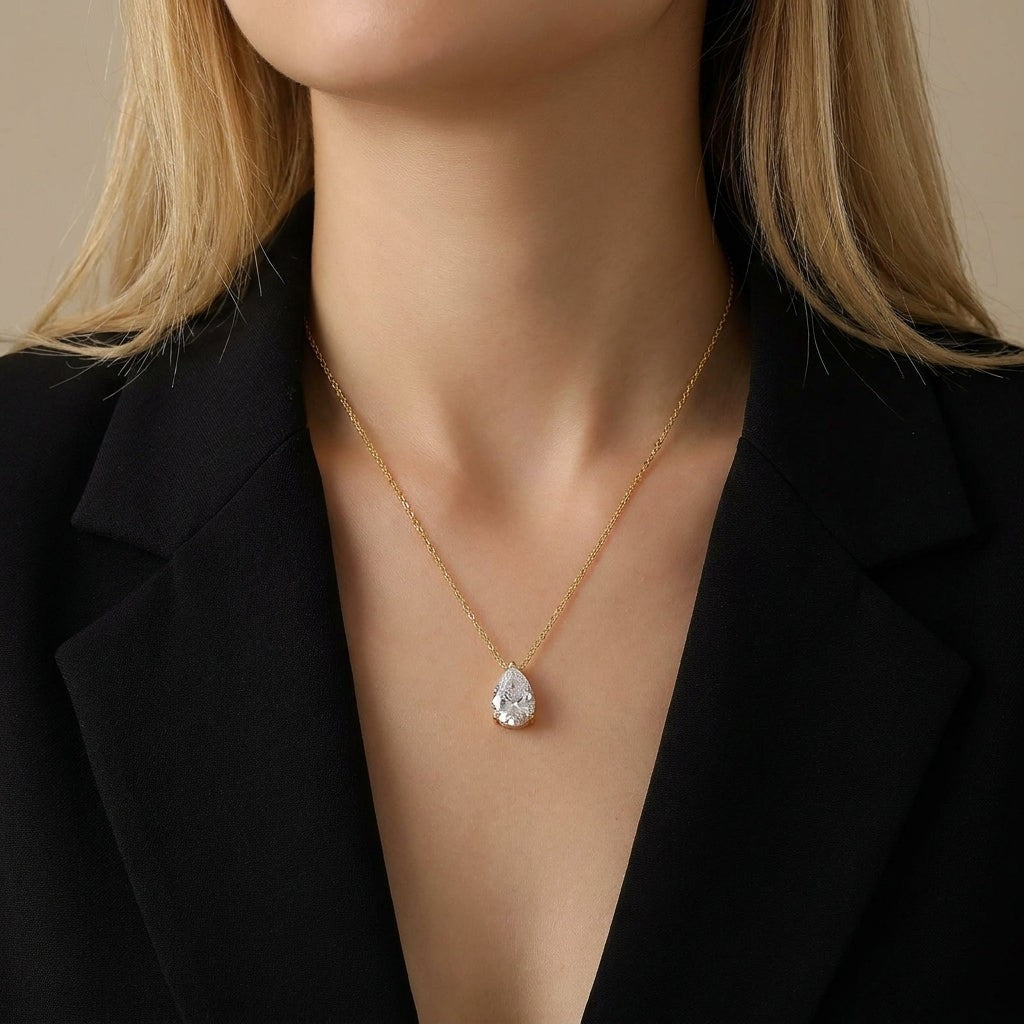 18K Yellow Gold Vermeil, 18K Yellow Gold Vermeil / Lifestyle