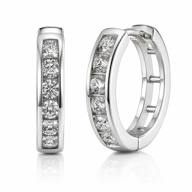 Lumière Line Huggie Earrings